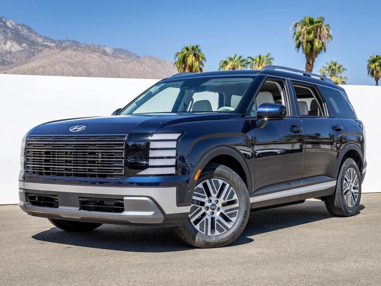 Hyundai Palisade Hybrid Blue SEL Premium 8 Passenger (LX3) · Pacific Sapphire · Indigo Auto Group