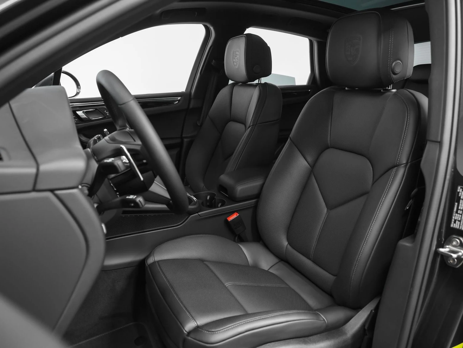 2026 Porsche Macan (95B), 5/20