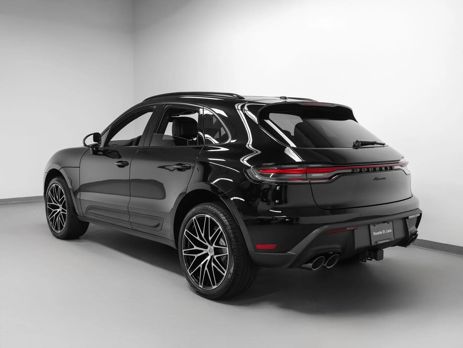 2026 Porsche Macan (95B), 3/20