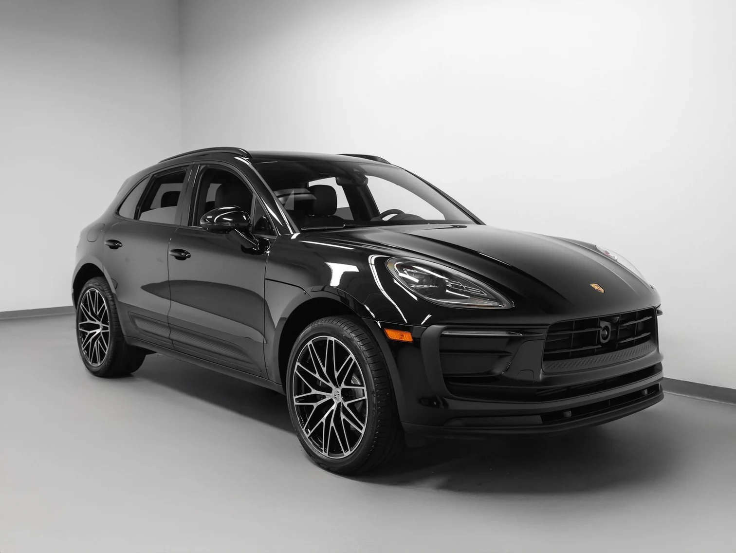 2026 Porsche Macan (95B), 9/20