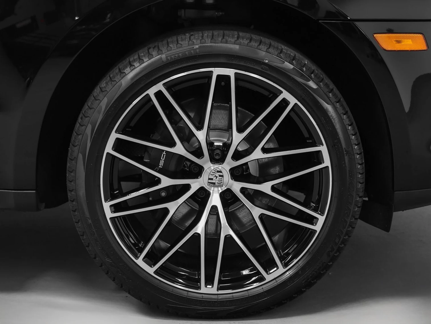 2026 Porsche Macan (95B), 15/20