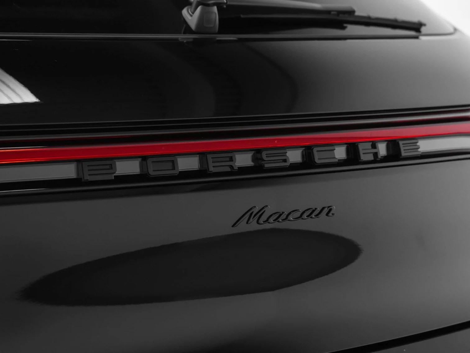 2026 Porsche Macan (95B), 18/20