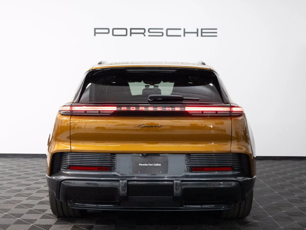2026 Porsche Cayenne Electric (E4), 6/20