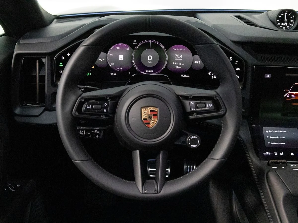 2026 Porsche Cayenne Electric (E4), 17/20