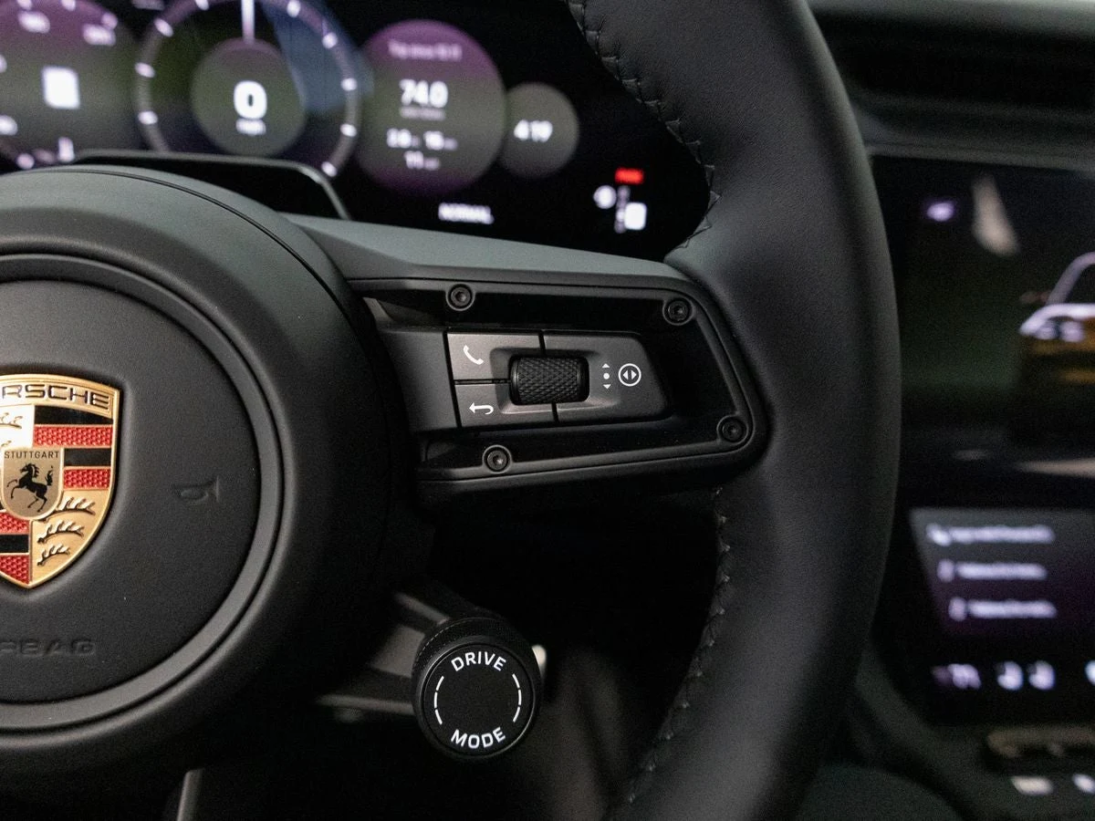 2026 Porsche Cayenne Electric (E4), 20/20