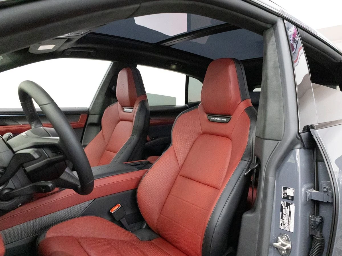 2026 Porsche Cayenne Turbo Electric (E4), 5/20