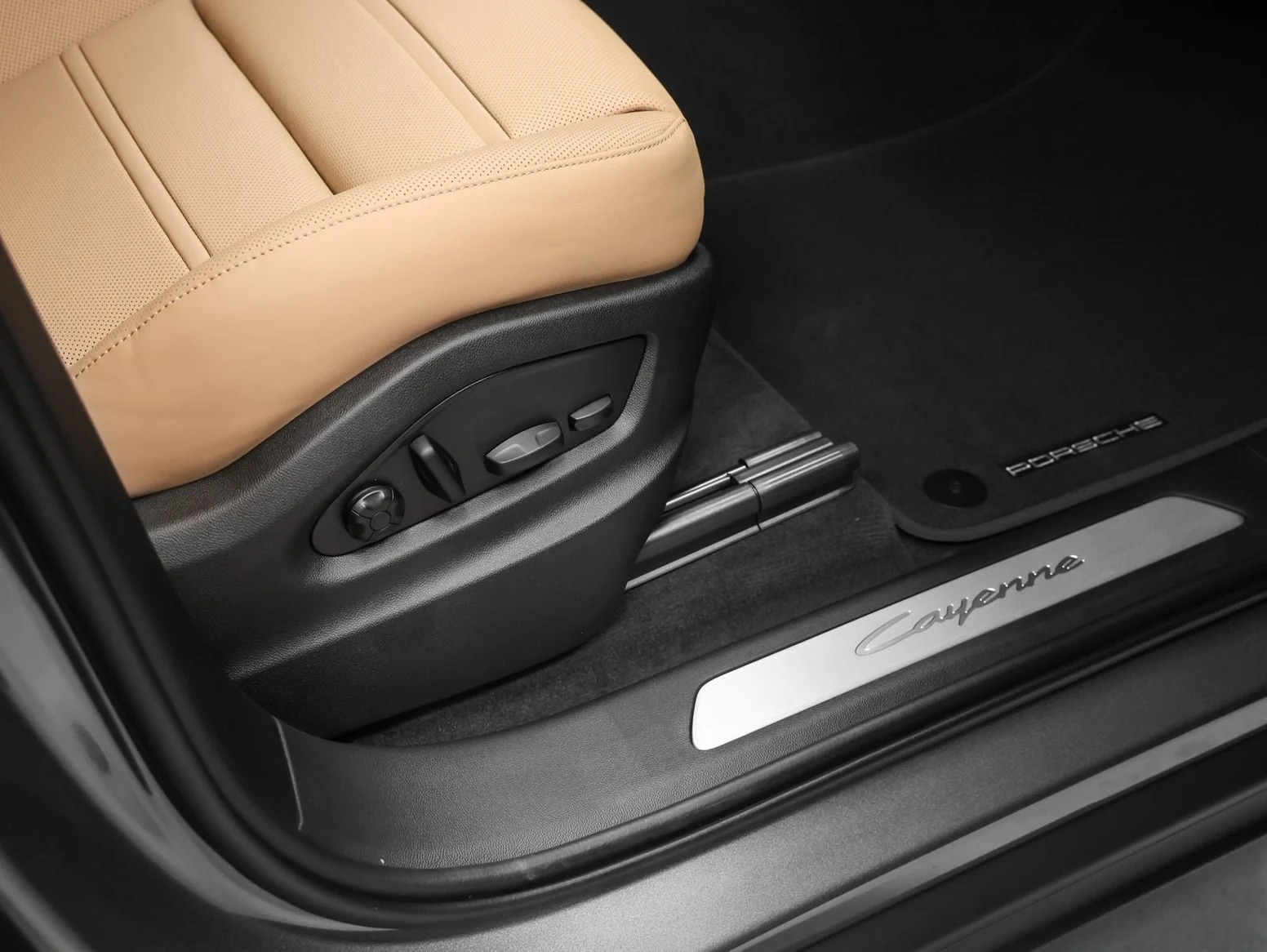2026 Porsche Cayenne (3rd Generation), 18/20