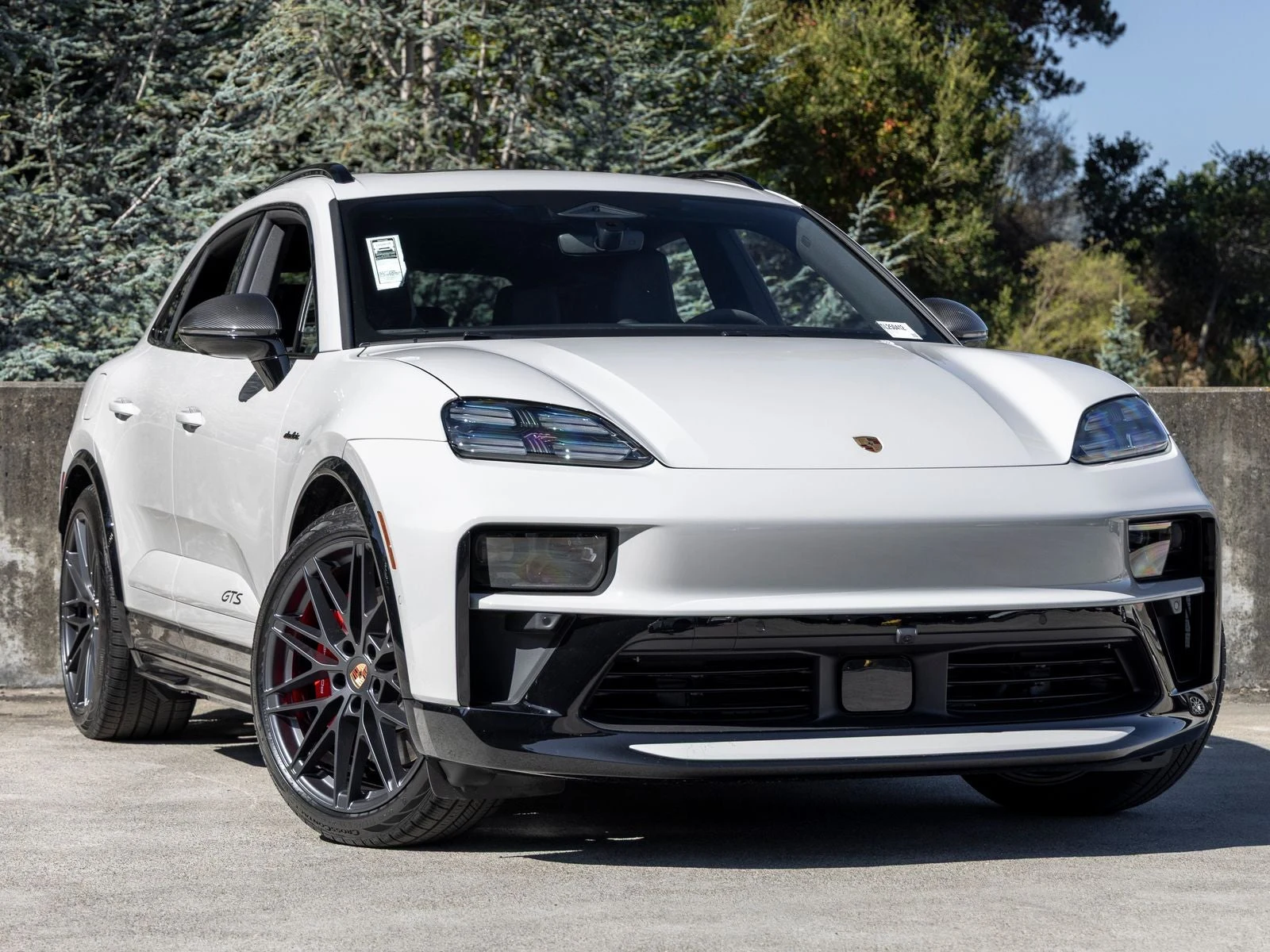 2026 Porsche Macan GTS Electric (XAB), 6/20