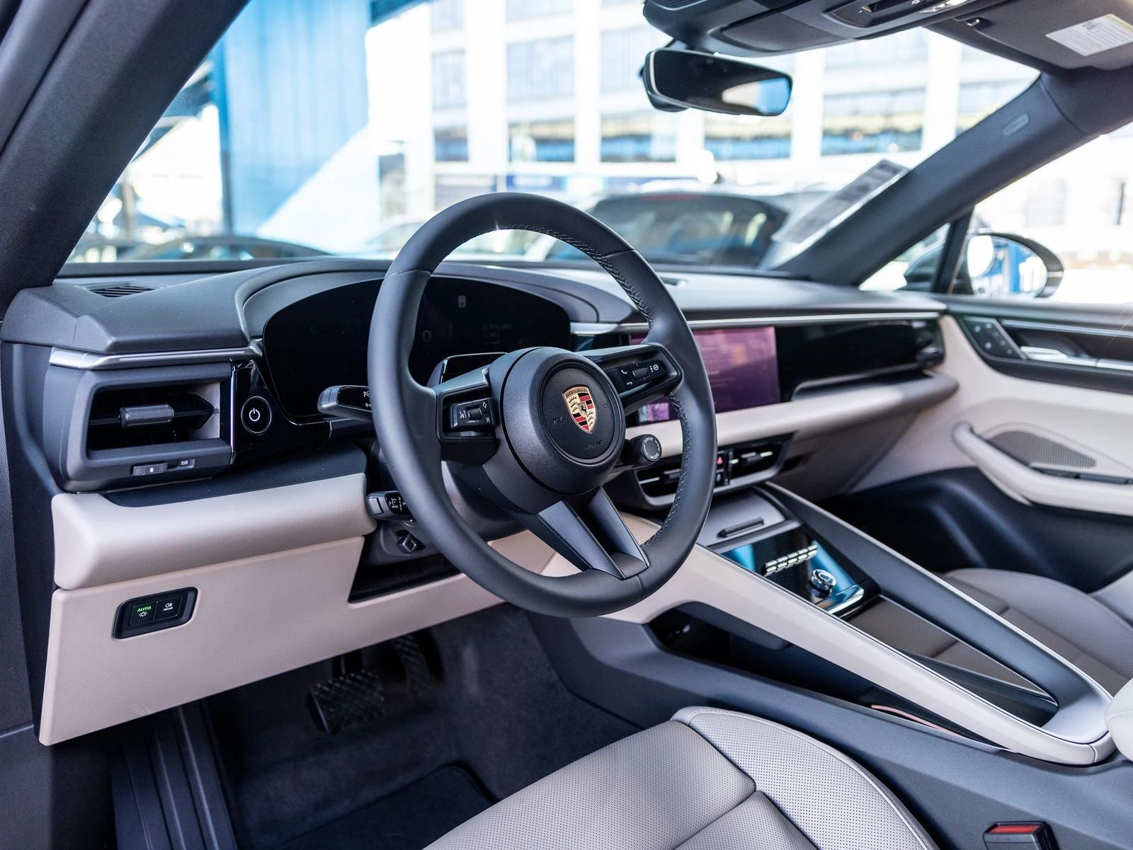 2026 Porsche Macan 4 Electric (XAB), 4/20