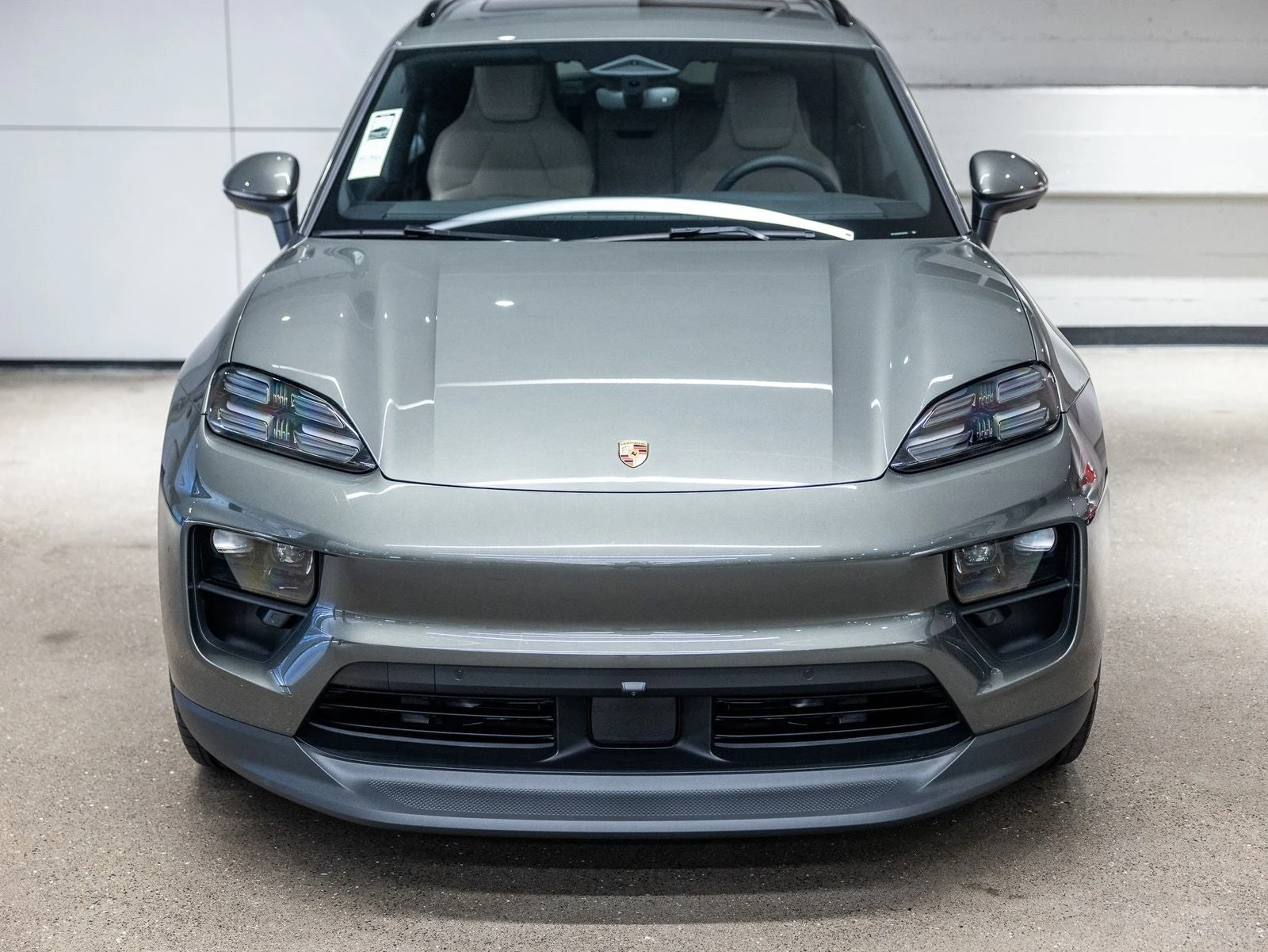 2026 Porsche Macan 4 Electric (XAB), 8/20