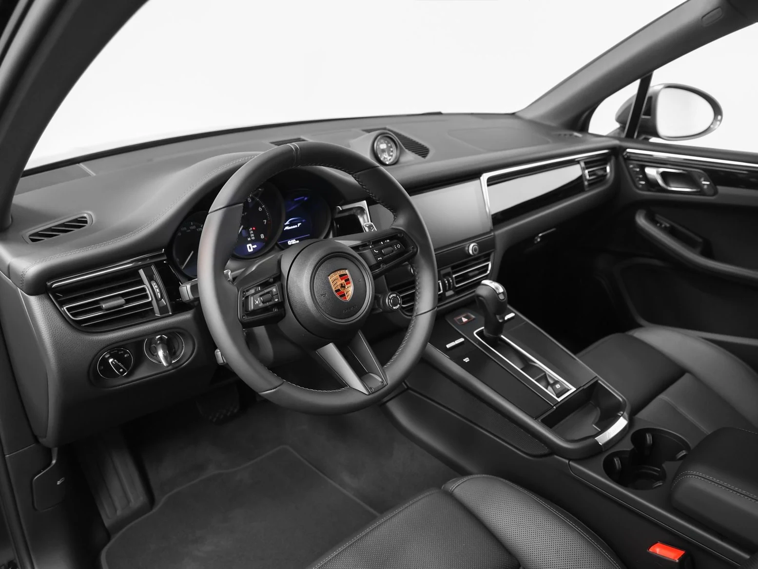 2026 Porsche Macan T (95B), 4/20