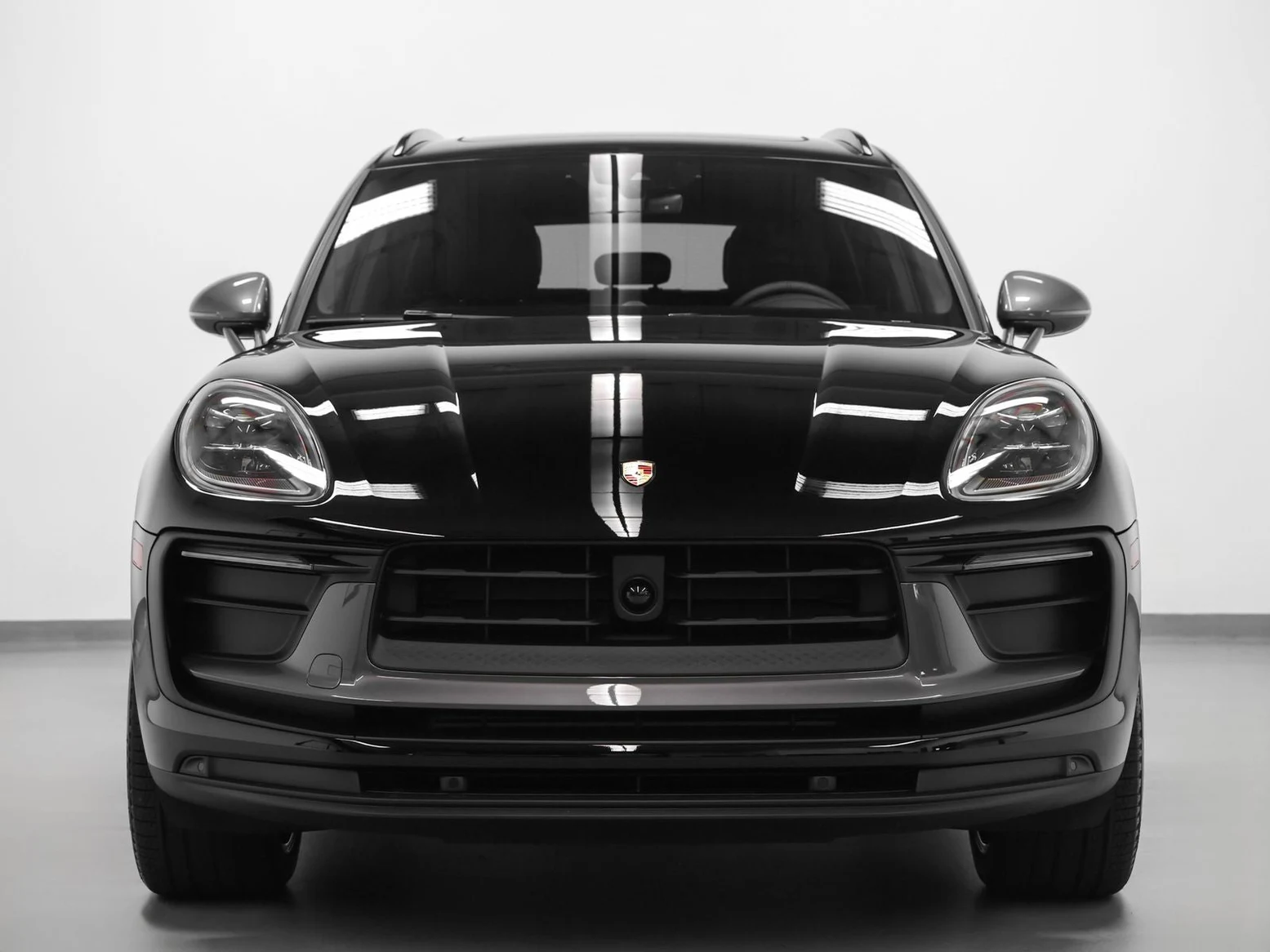 2026 Porsche Macan T (95B), 7/20