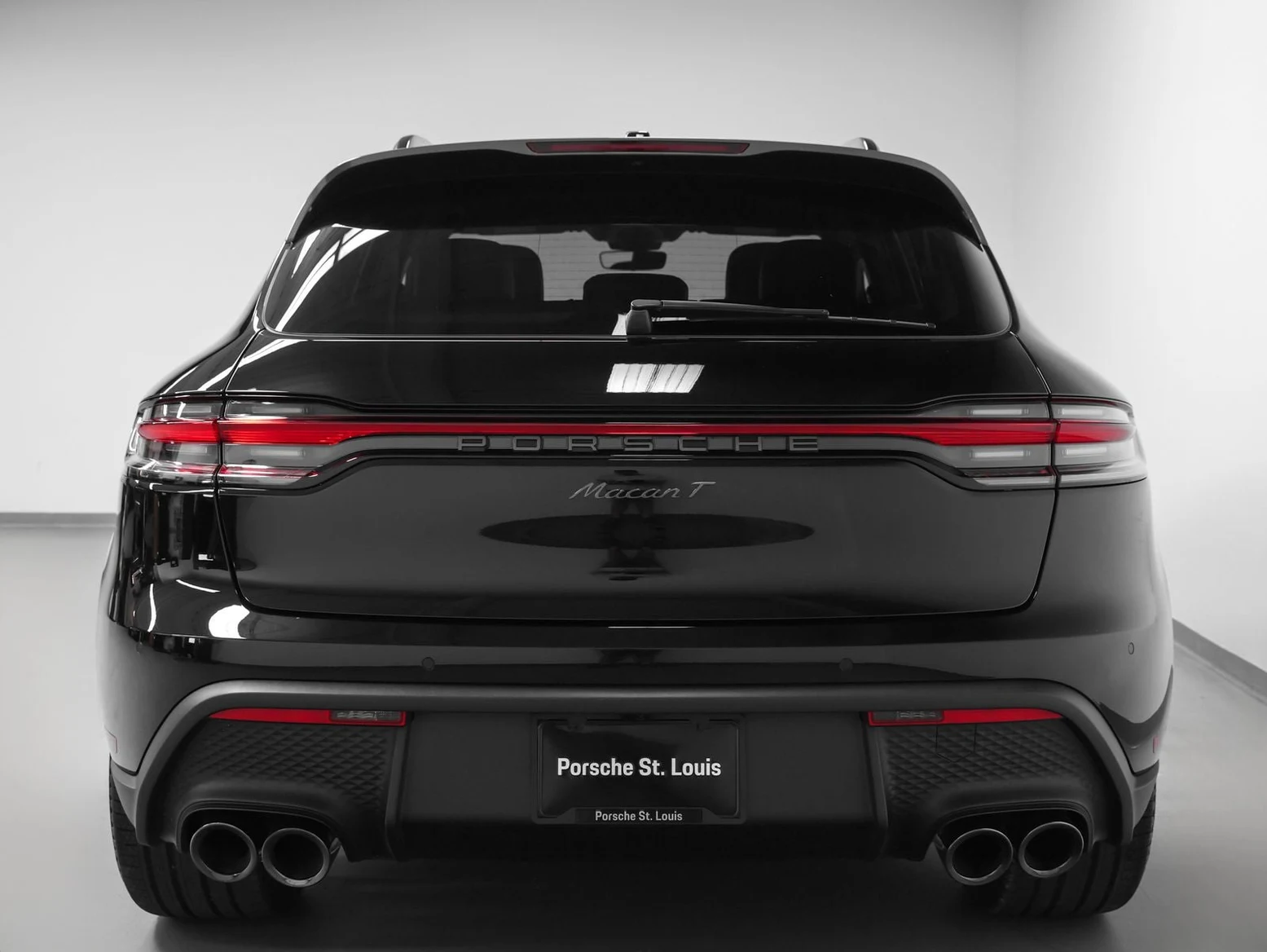 2026 Porsche Macan T (95B), 10/20