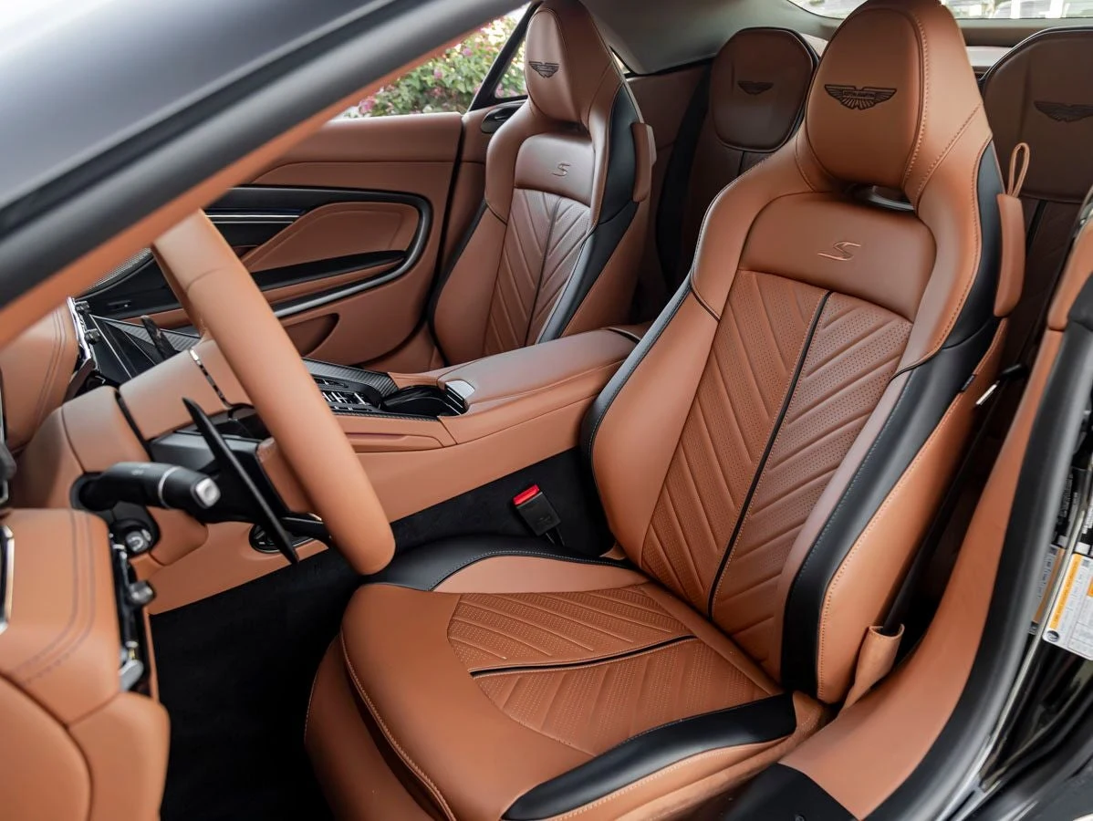 2026 Aston Martin DB12 S Volante, 15/20