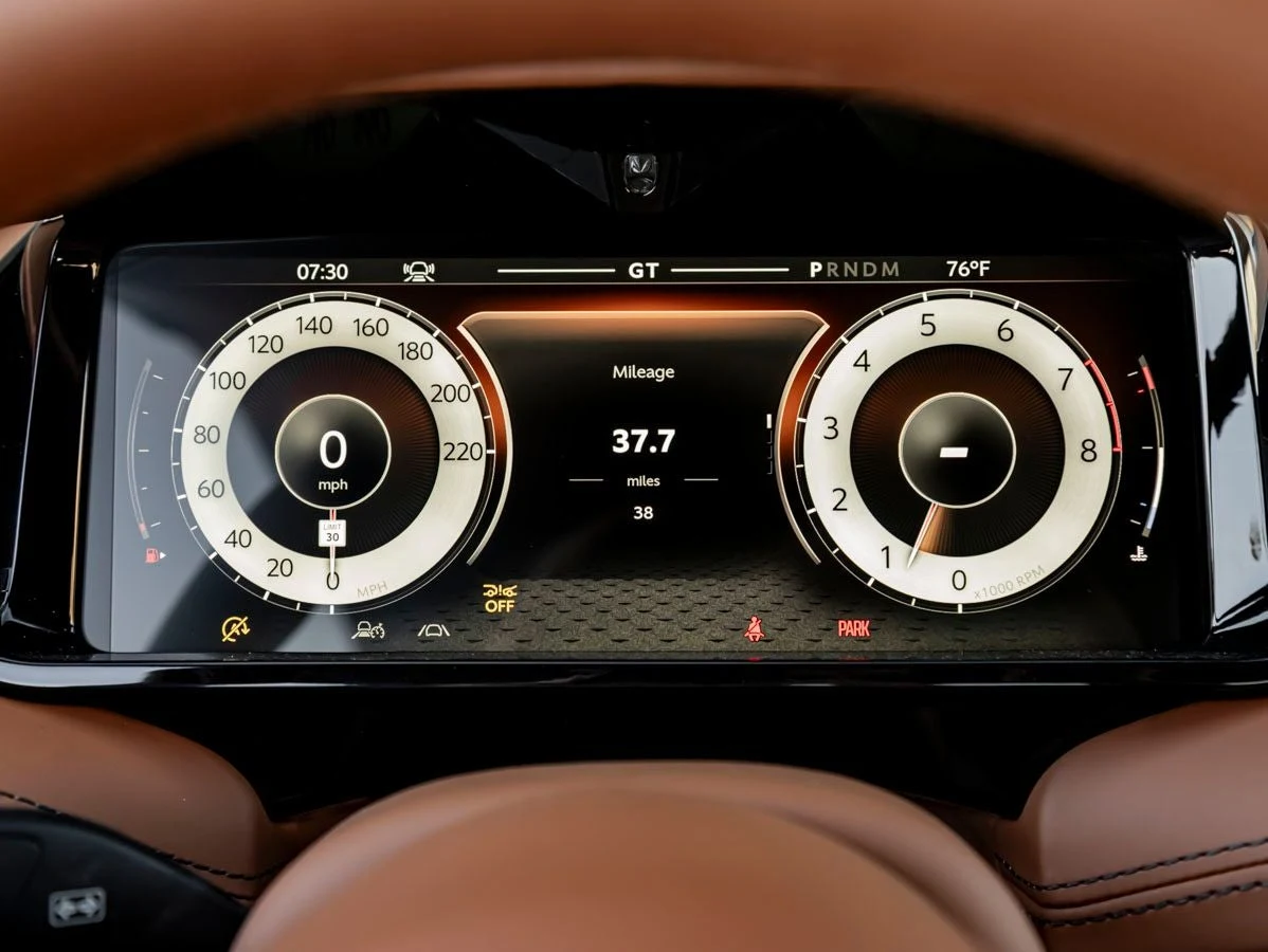 2026 Aston Martin DB12 S Volante, 19/20