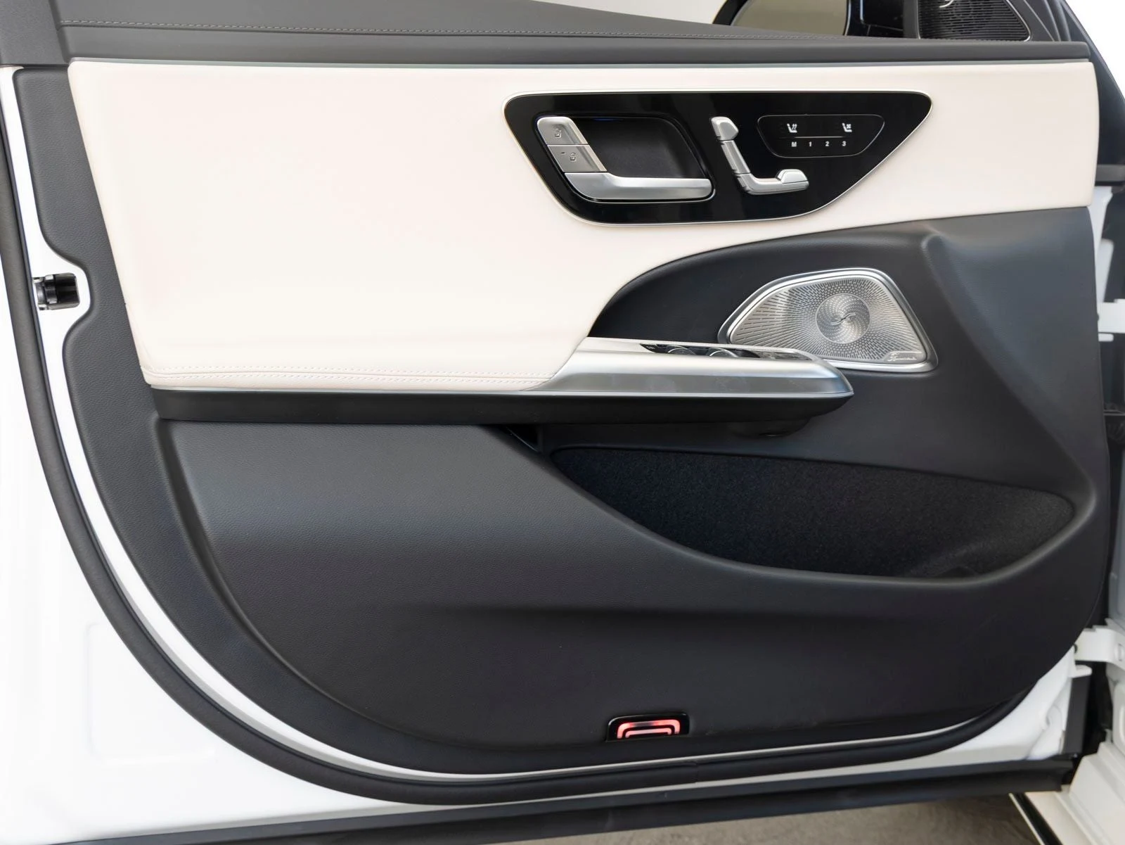 2026 Mercedes-Benz E 450 4MATIC (W214), 12/20