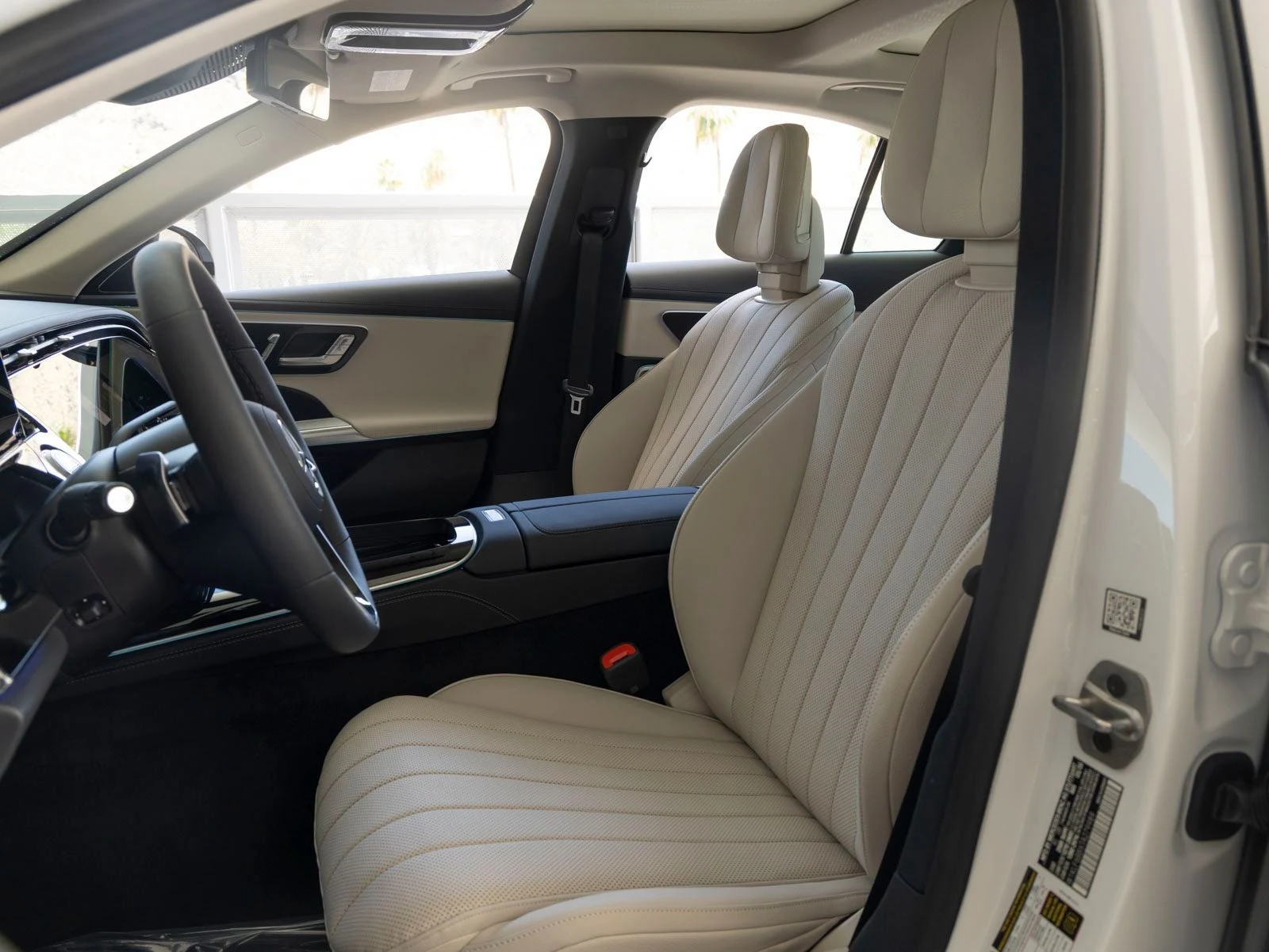 2026 Mercedes-Benz E 450 4MATIC (W214), 13/20