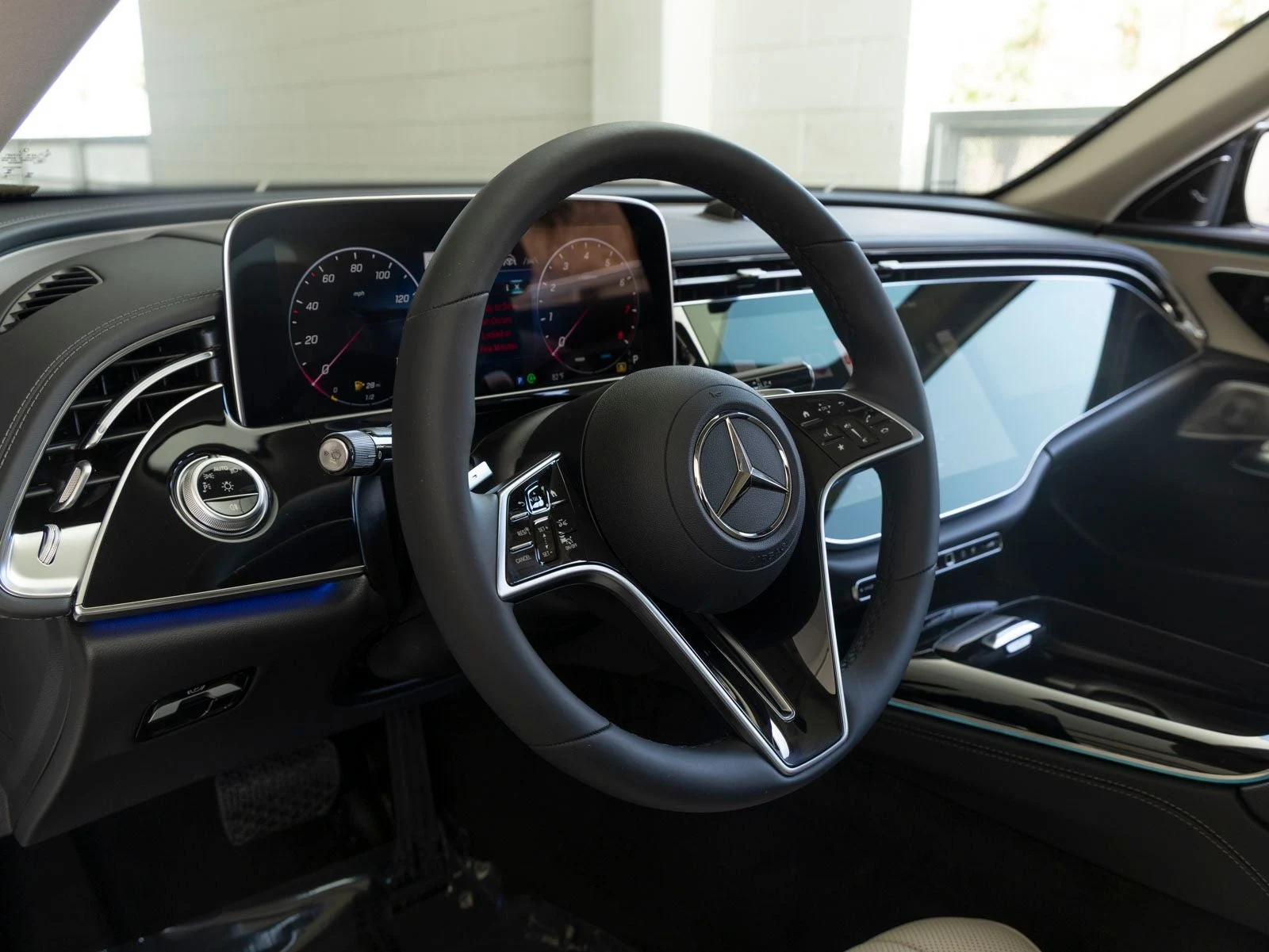 2026 Mercedes-Benz E 450 4MATIC (W214), 15/20