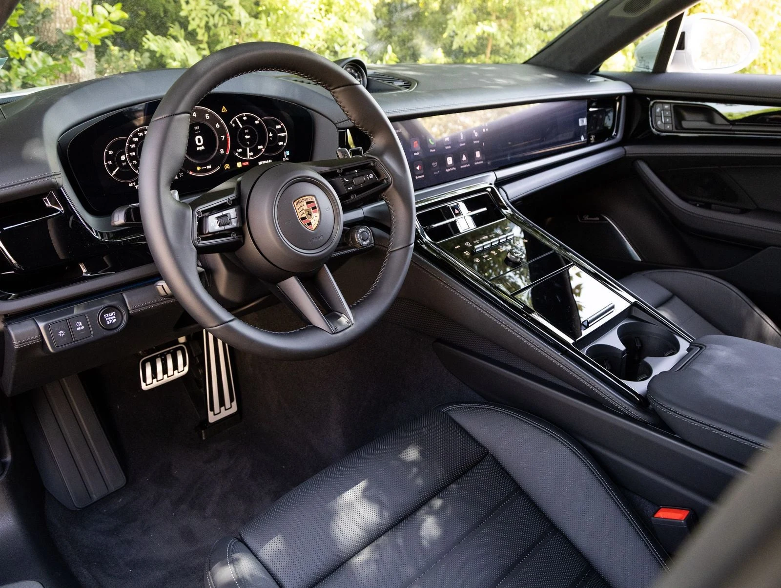 2026 Porsche Panamera GTS (976), 3/20