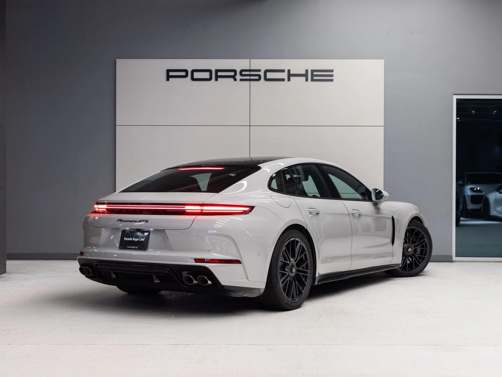2026 Porsche Panamera GTS (976), 7/20