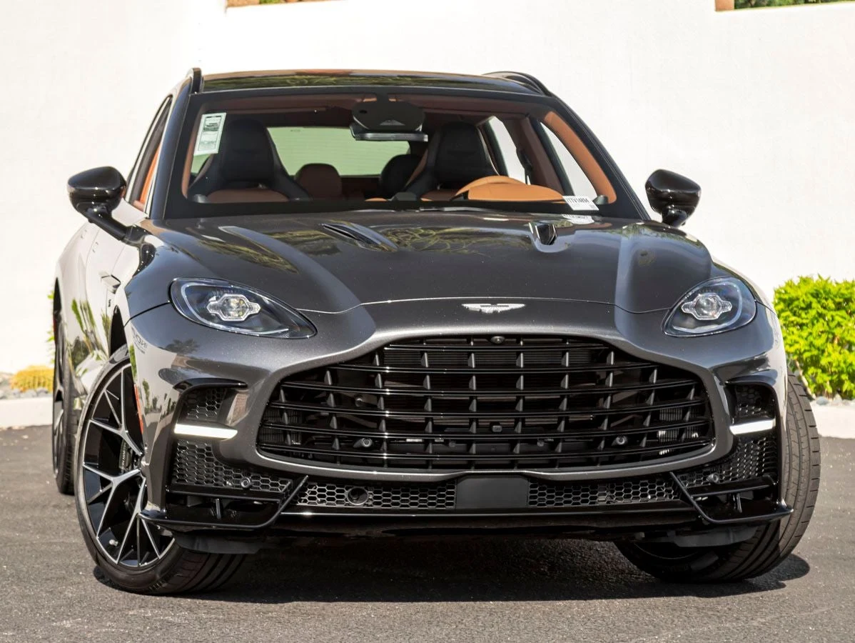 2026 Aston Martin DBX S, 4/20