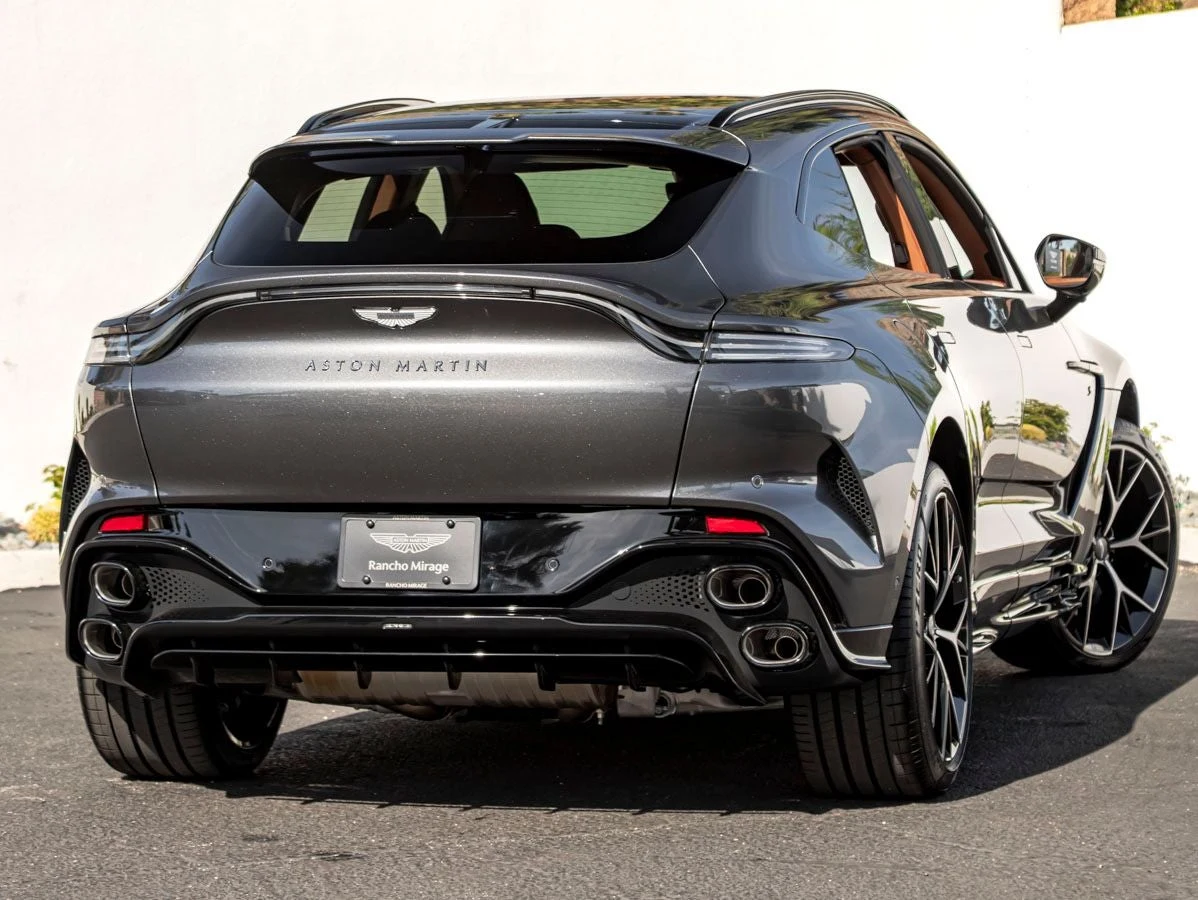 2026 Aston Martin DBX S, 6/20