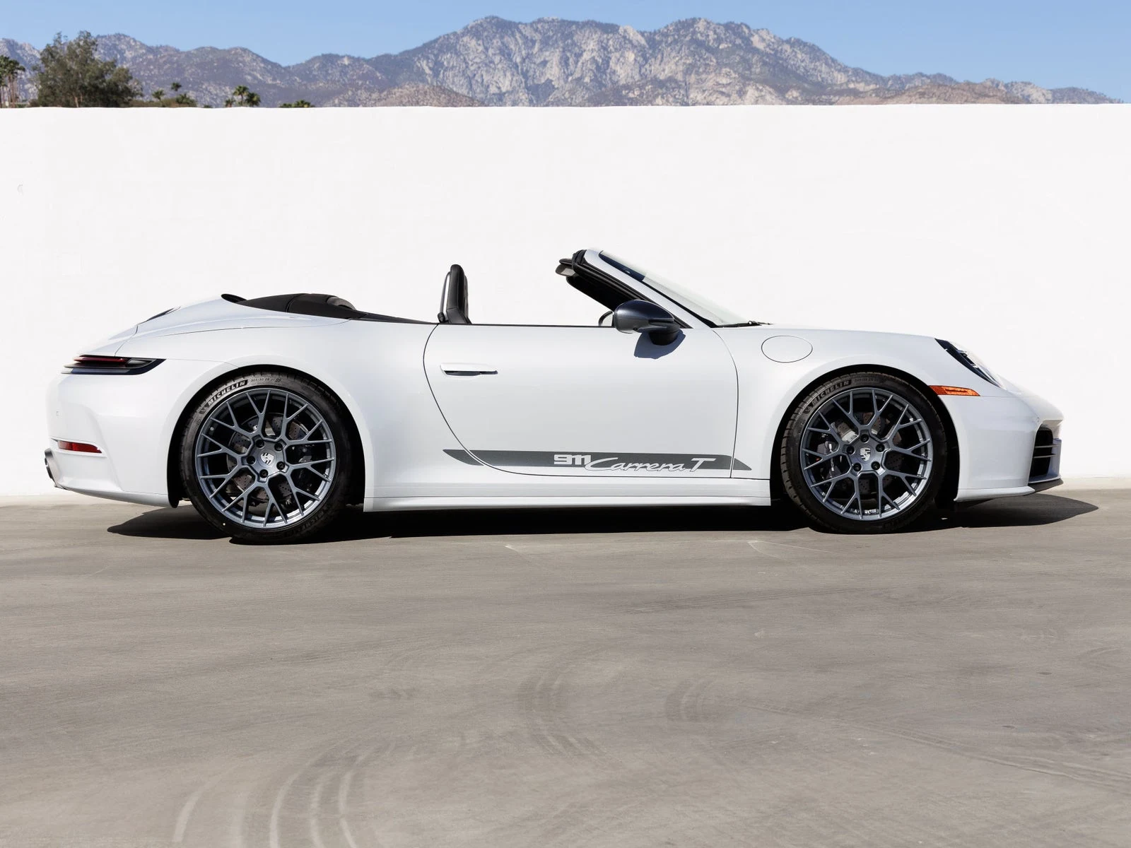 2026 Porsche 911 Carrera T Cabriolet (992.2), 8/20