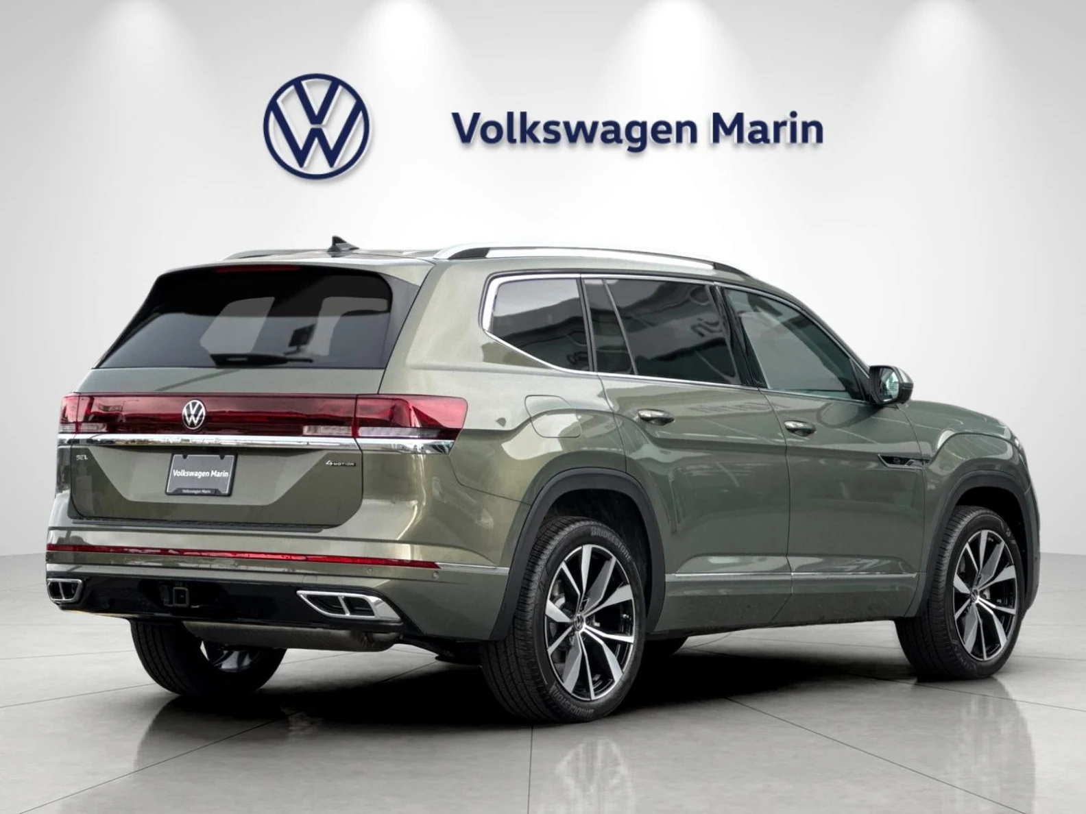 2026 Volkswagen Atlas 2.0T SEL Premium R-Line (2024 Update), 5/20