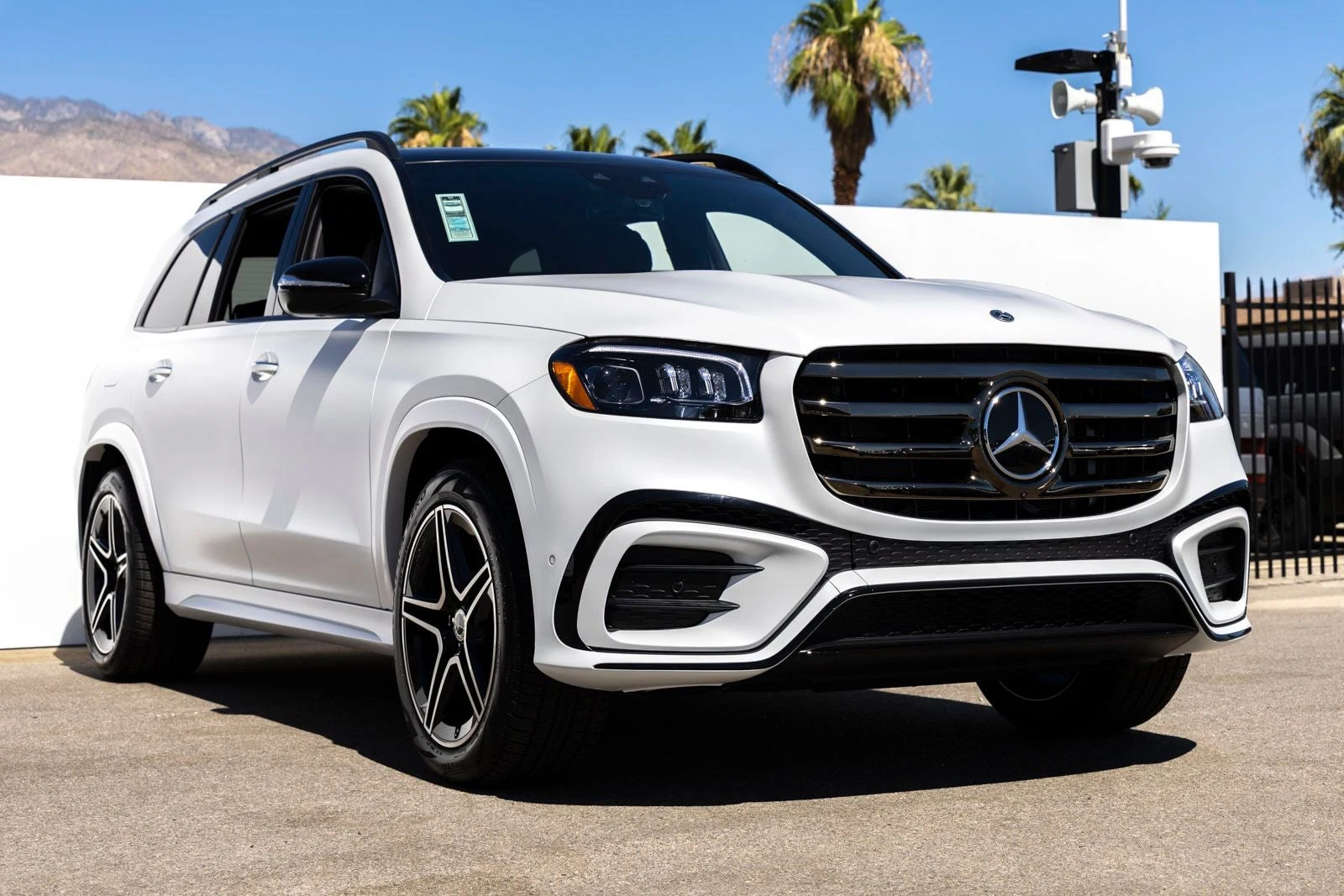 2026 Mercedes-Benz GLS 450 4MATIC (X167), 2/20
