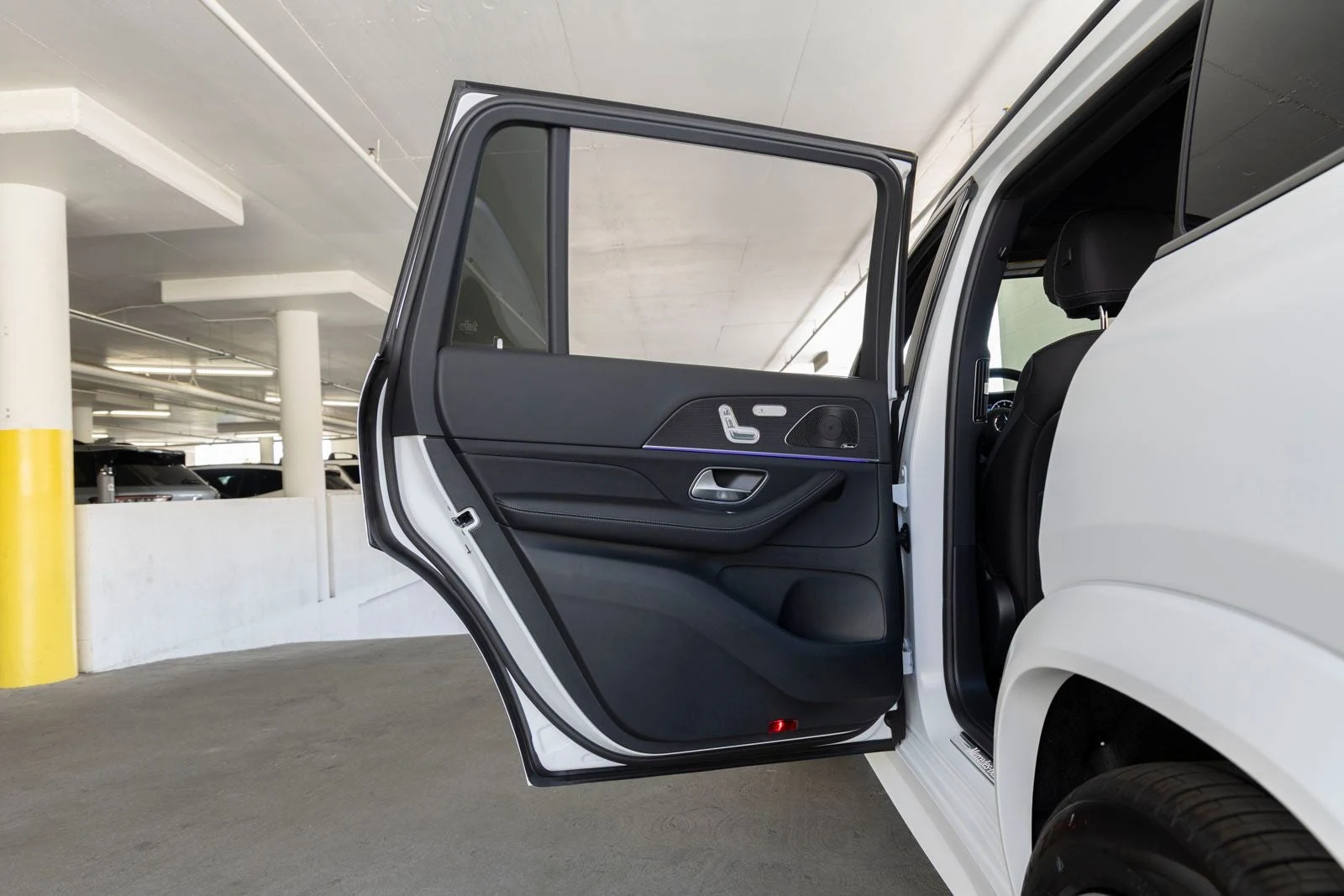 2026 Mercedes-Benz GLS 450 4MATIC (X167), 18/20