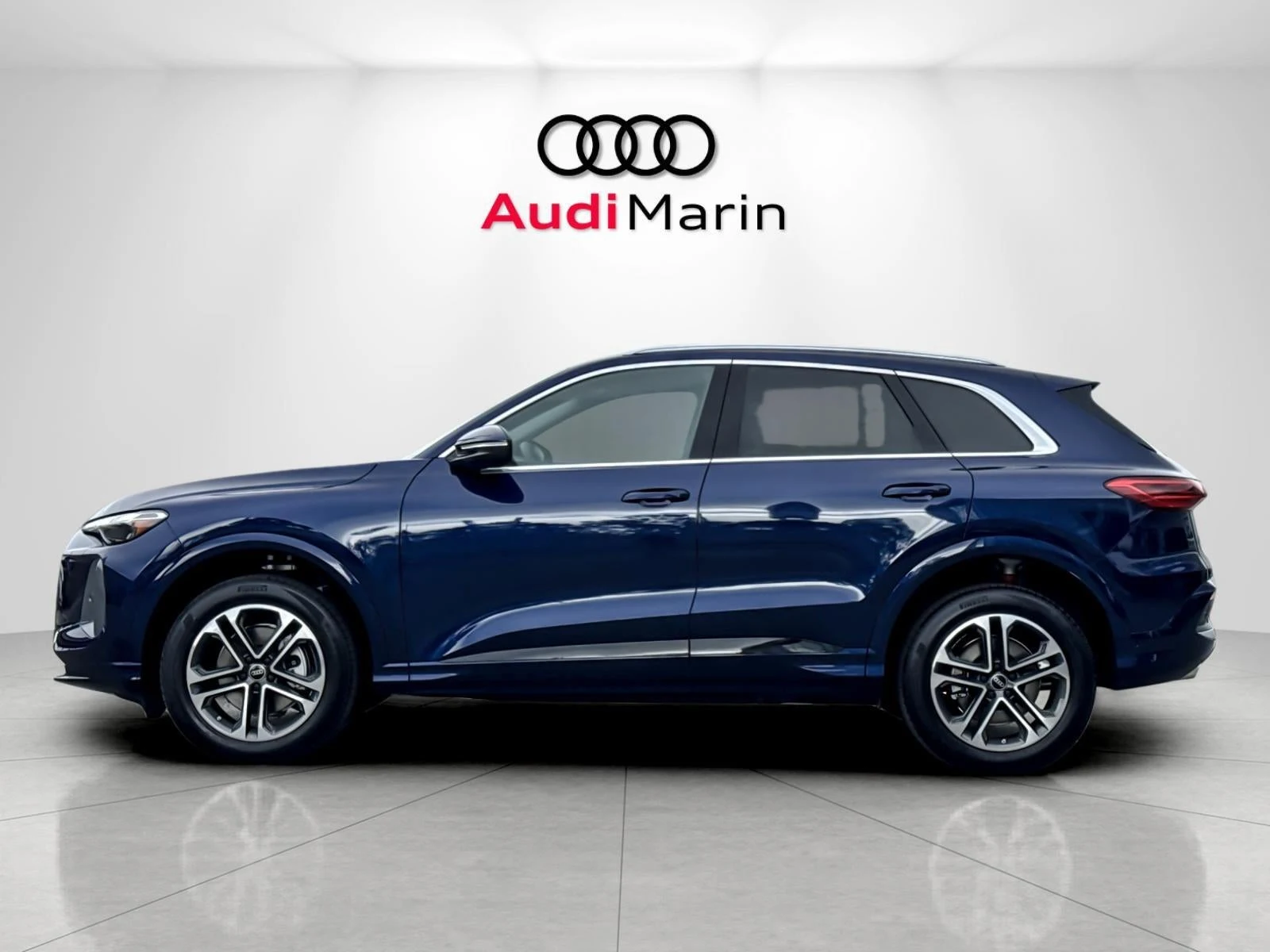 2026 Audi Q5 Premium quattro (GU), 2/20