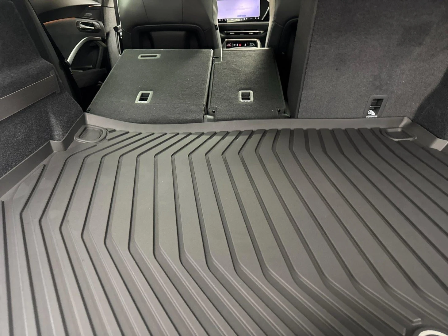 2026 Audi SQ5 Premium Plus quattro (GU), 14/20