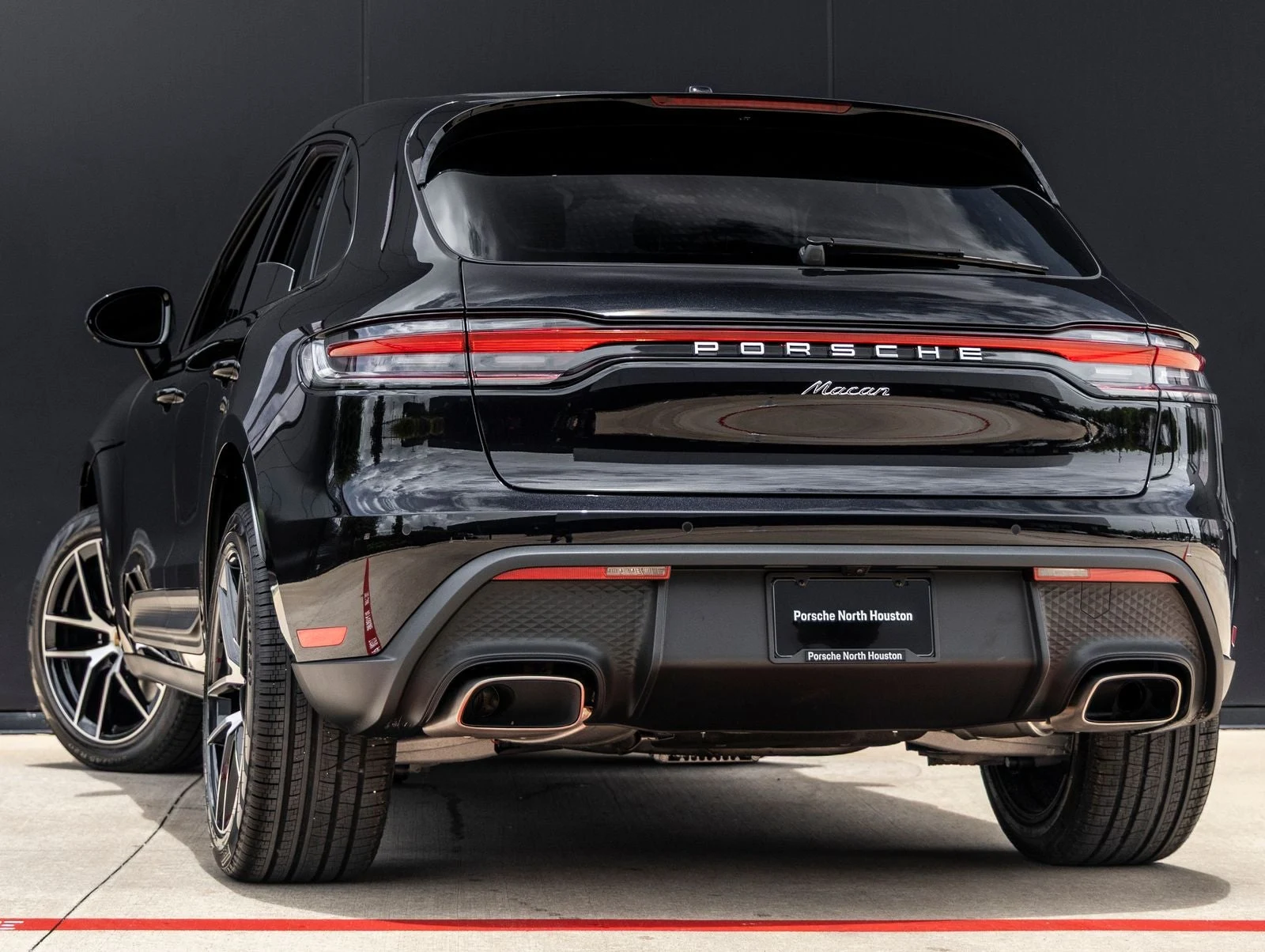 2026 Porsche Macan (95B), 3/20