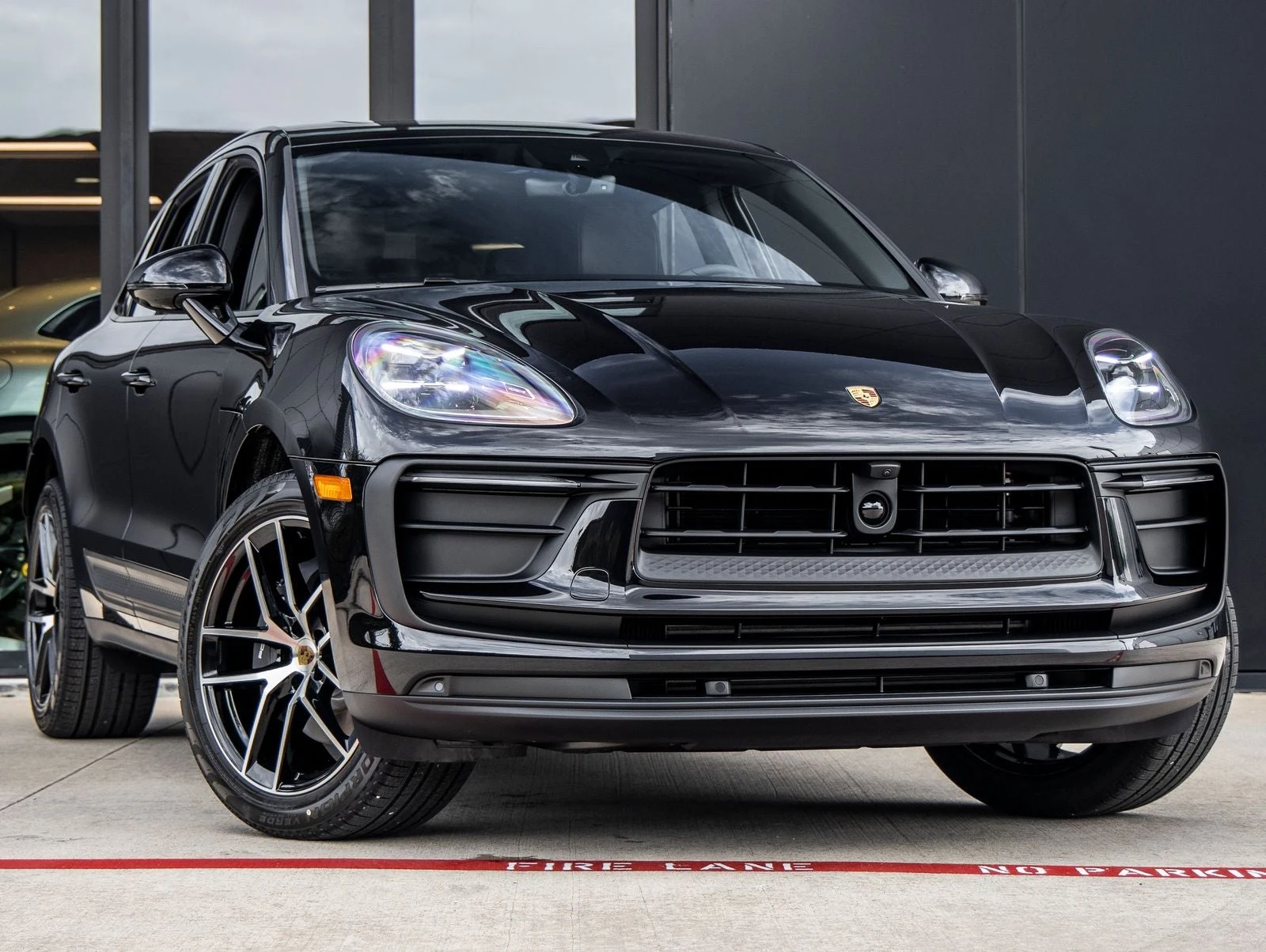 2026 Porsche Macan (95B), 6/20