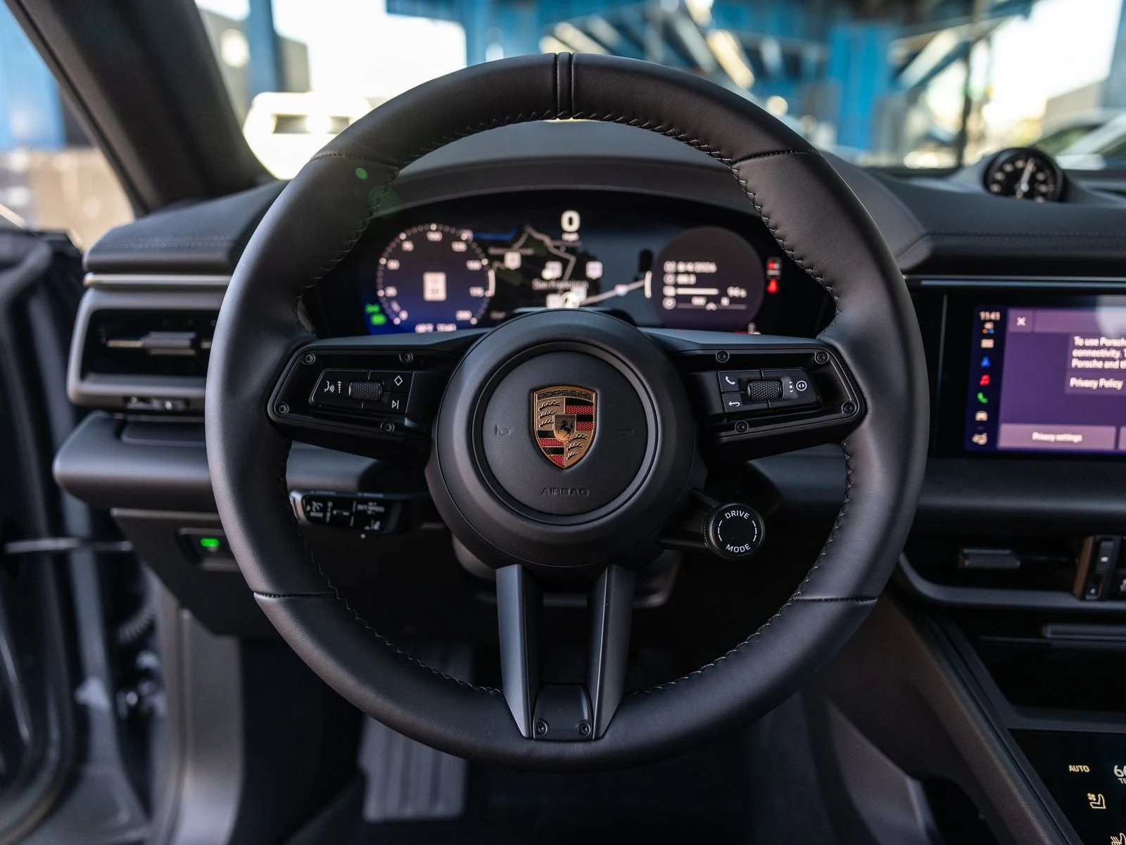 2026 Porsche Macan 4 Electric (XAB), 6/20