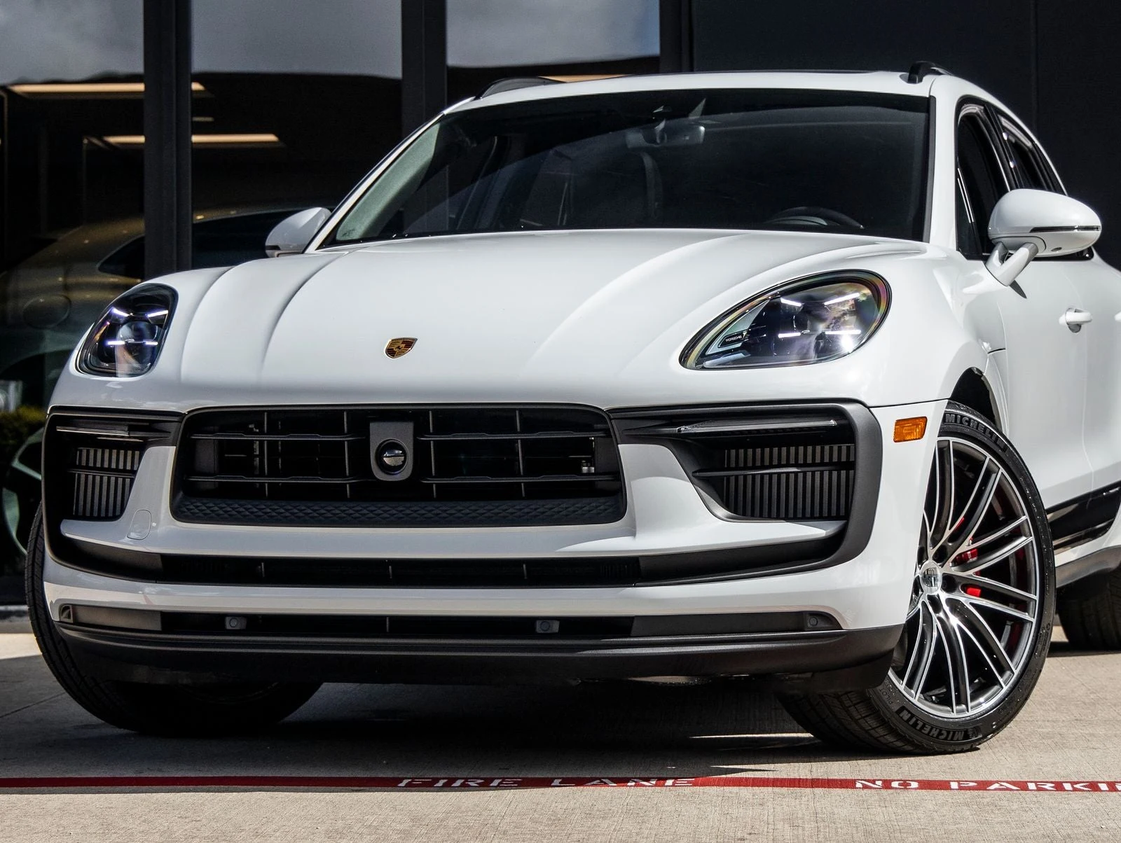 2026 Porsche Macan S (95B), 7/20