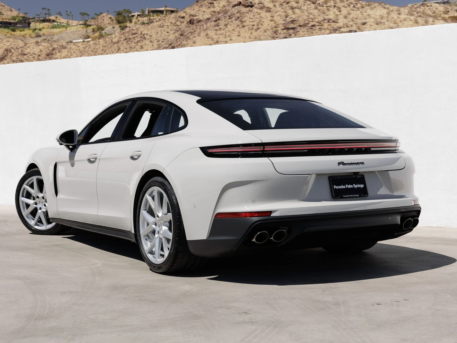 2026 Porsche Panamera (976), 3/20