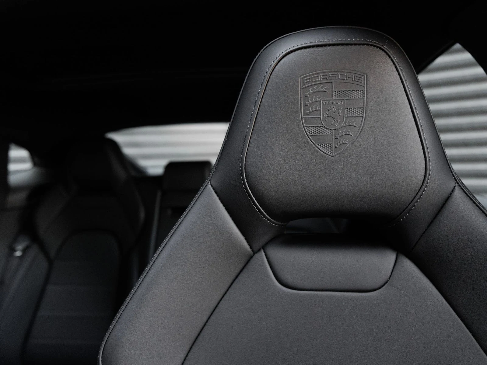 2026 Porsche Panamera (976), 15/20