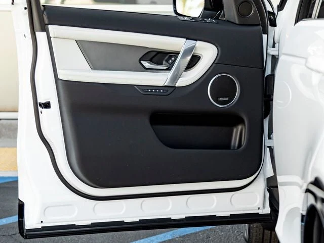2026 Land Rover Discovery Sport Landmark (L550), 12/20