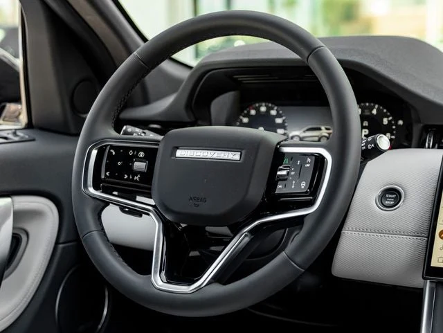 2026 Land Rover Discovery Sport Landmark (L550), 19/20