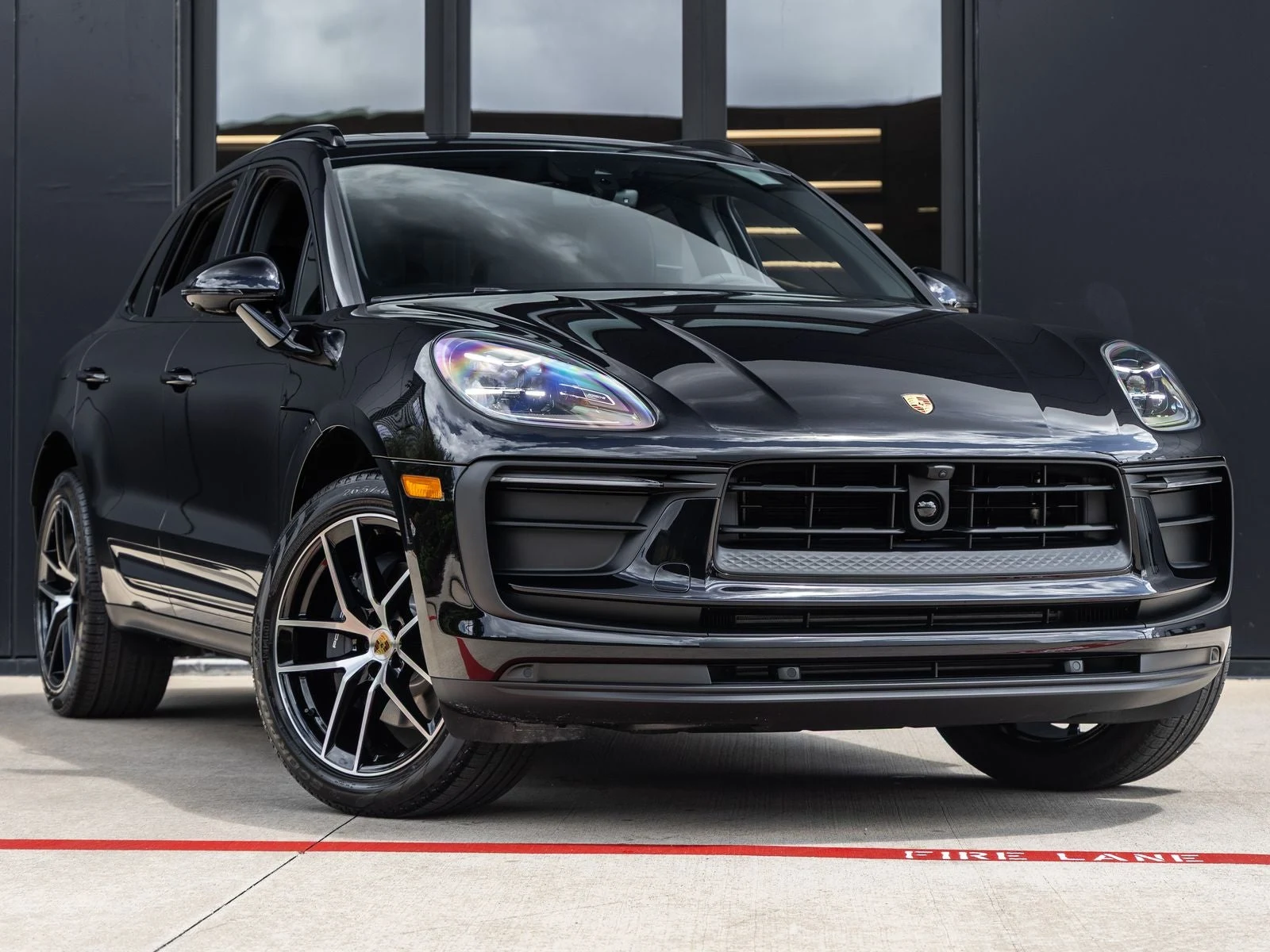 2026 Porsche Macan (95B), 6/20