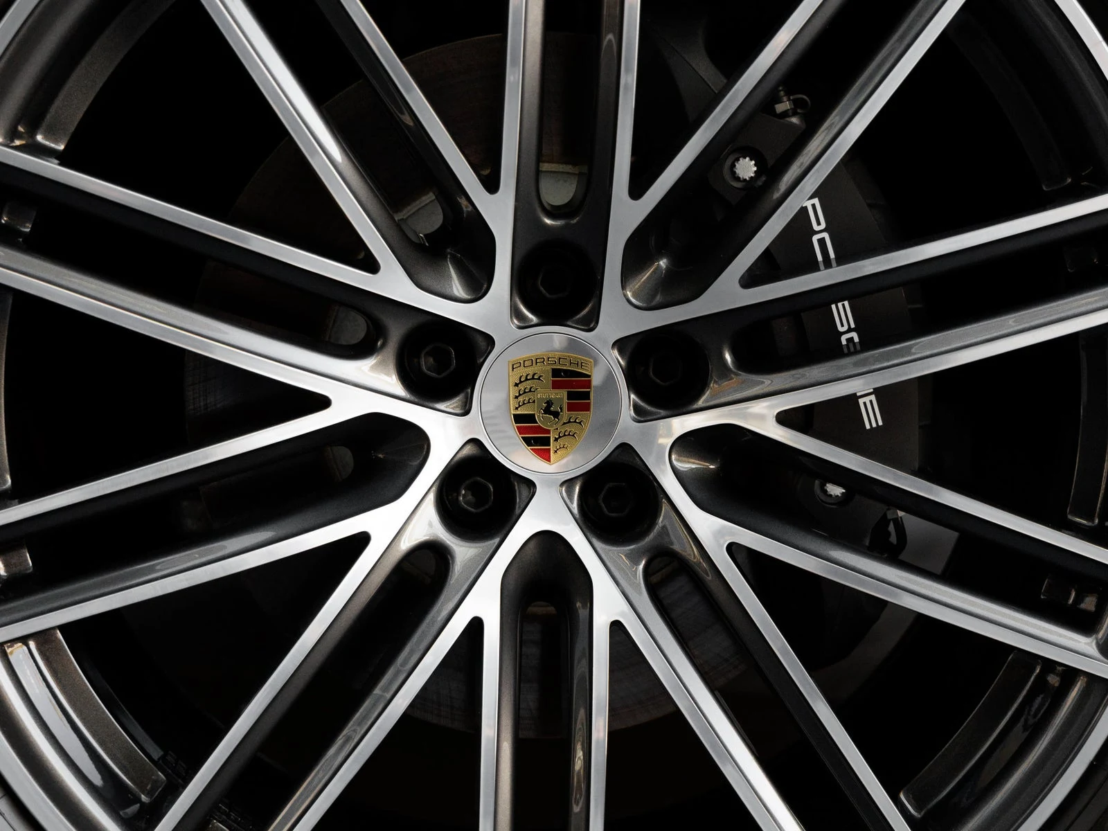 2026 Porsche Macan (95B), 13/20