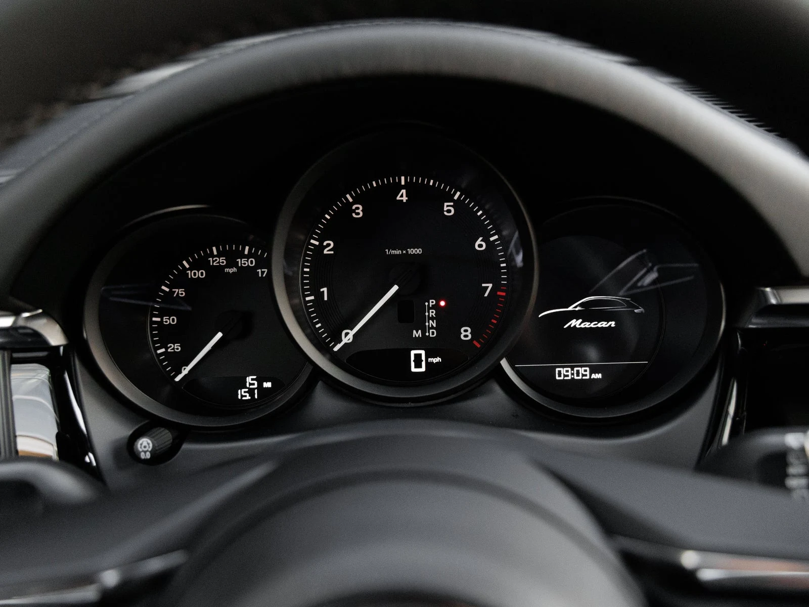 2026 Porsche Macan (95B), 18/20