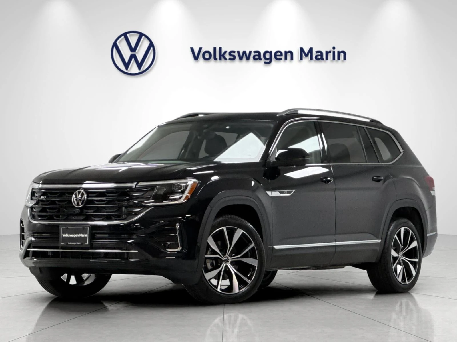 Volkswagen Atlas 2.0T SEL Premium R-Line (2024 Update) · Deep Black Pearl · Indigo Auto Group