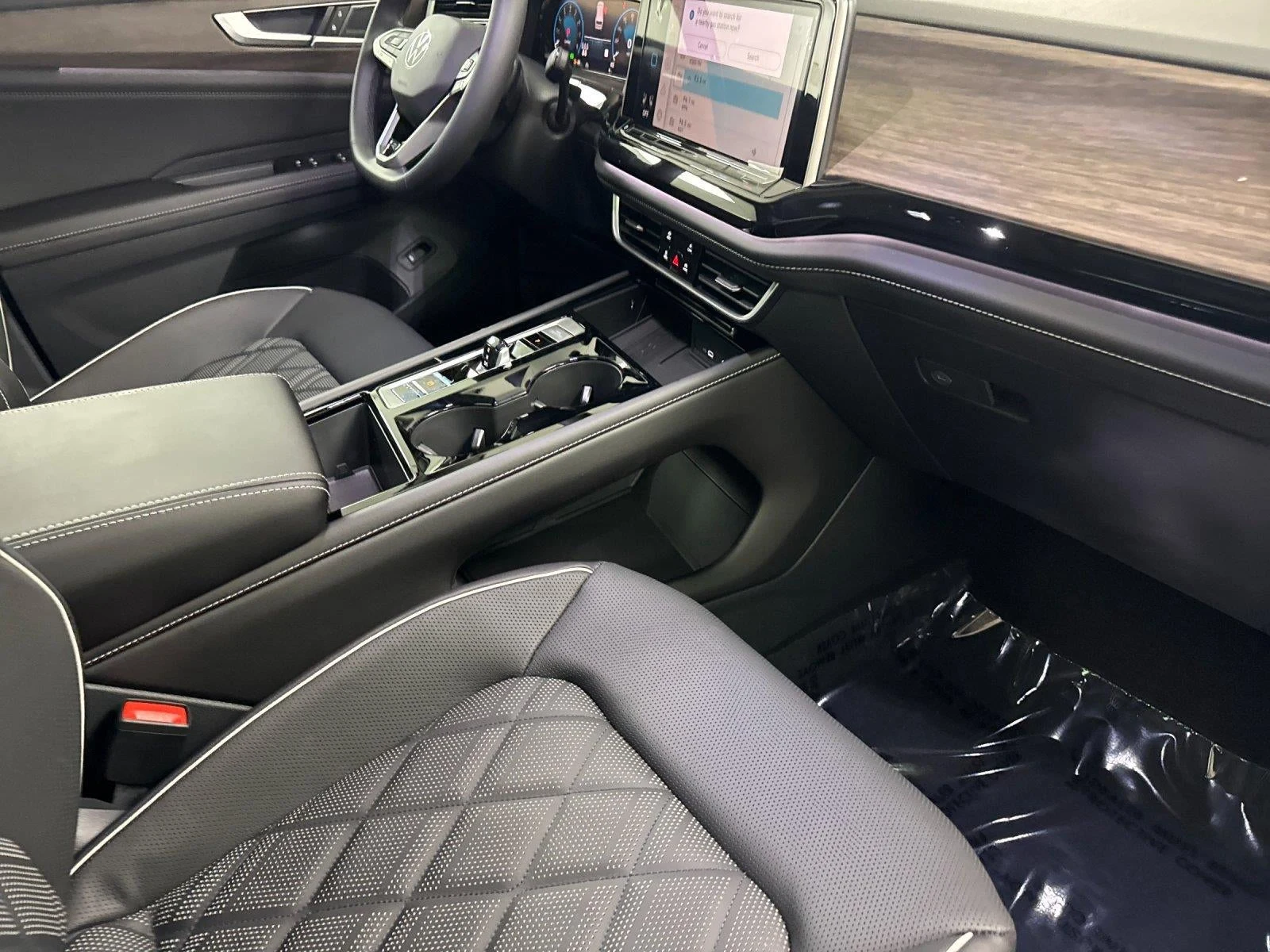 2026 Volkswagen Atlas 2.0T SEL Premium R-Line (2024 Update), 16/20