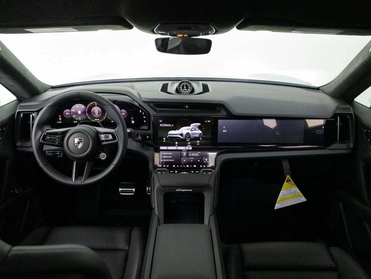 2026 Porsche Cayenne Turbo Coupé Electric (E4), 16/20