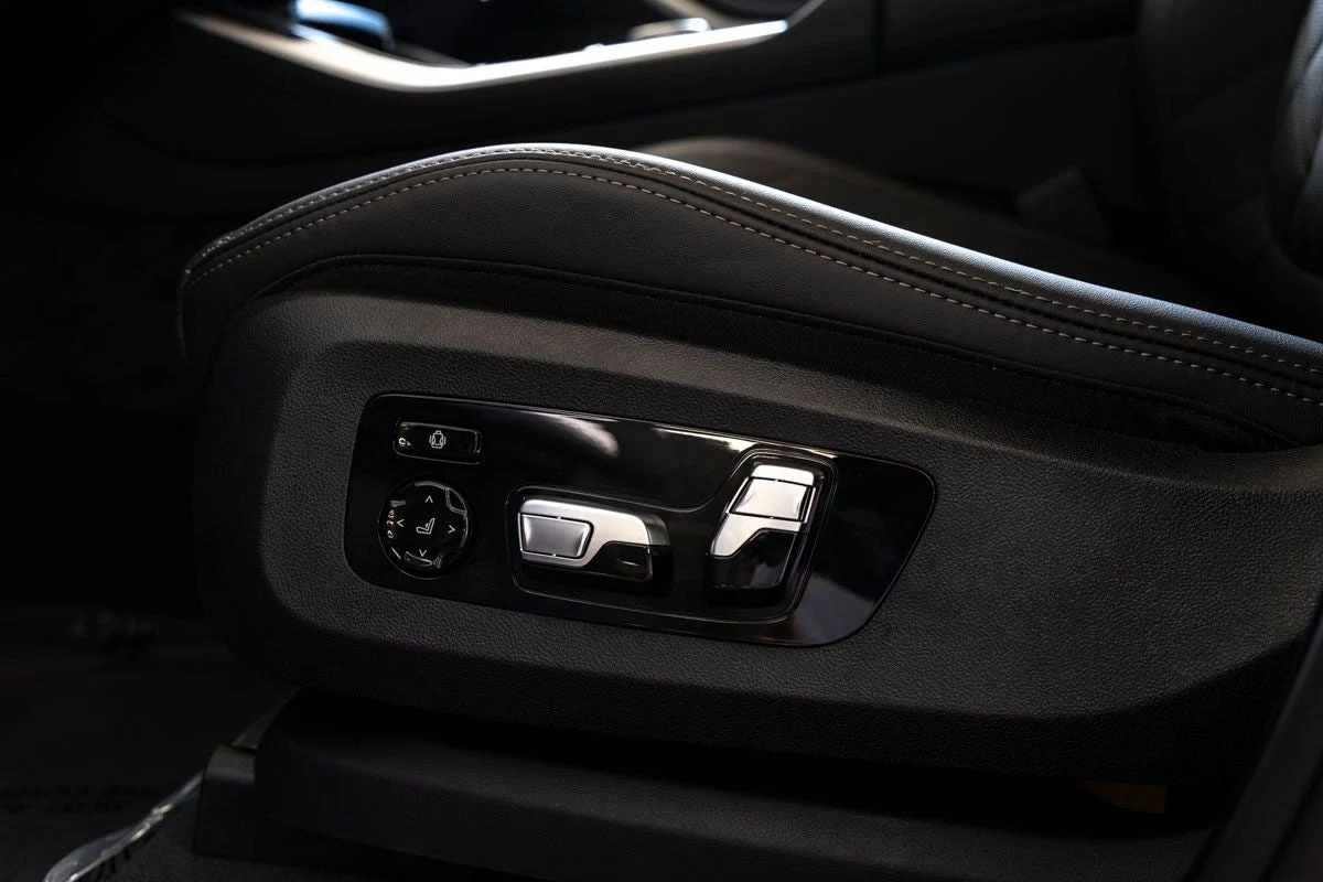 2026 BMW X5 M60i (G05), 14/20