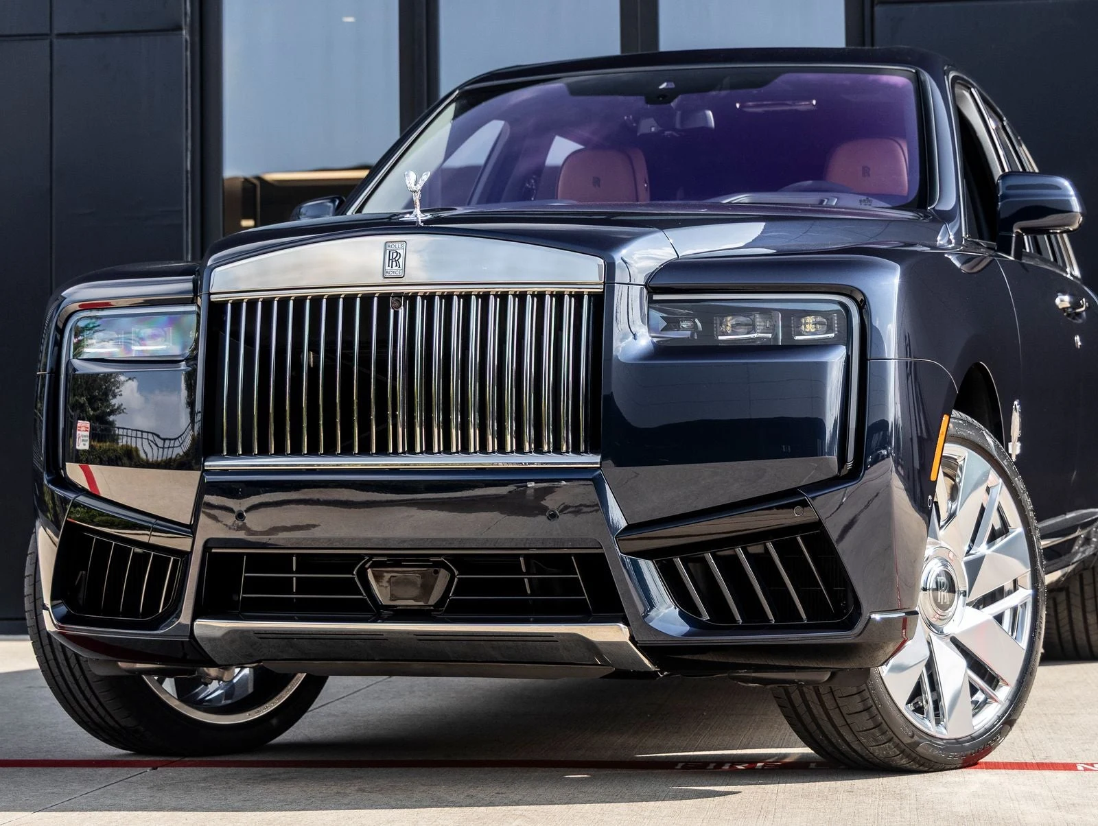 2027 Rolls-Royce Cullinan Series II, 6/20