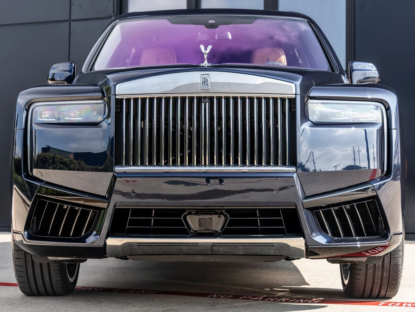 2027 Rolls-Royce Cullinan Series II, 7/20