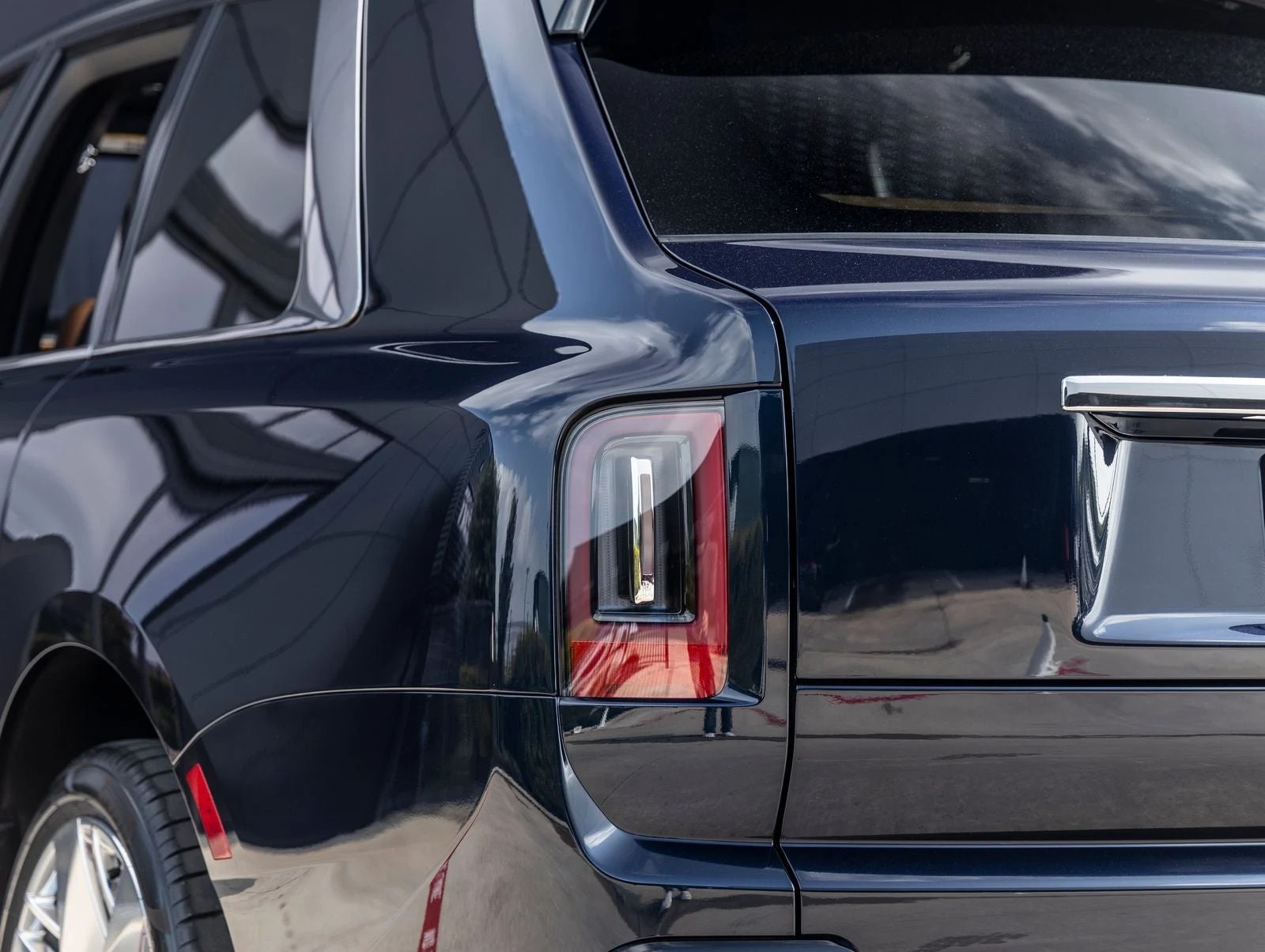 2027 Rolls-Royce Cullinan Series II, 14/20